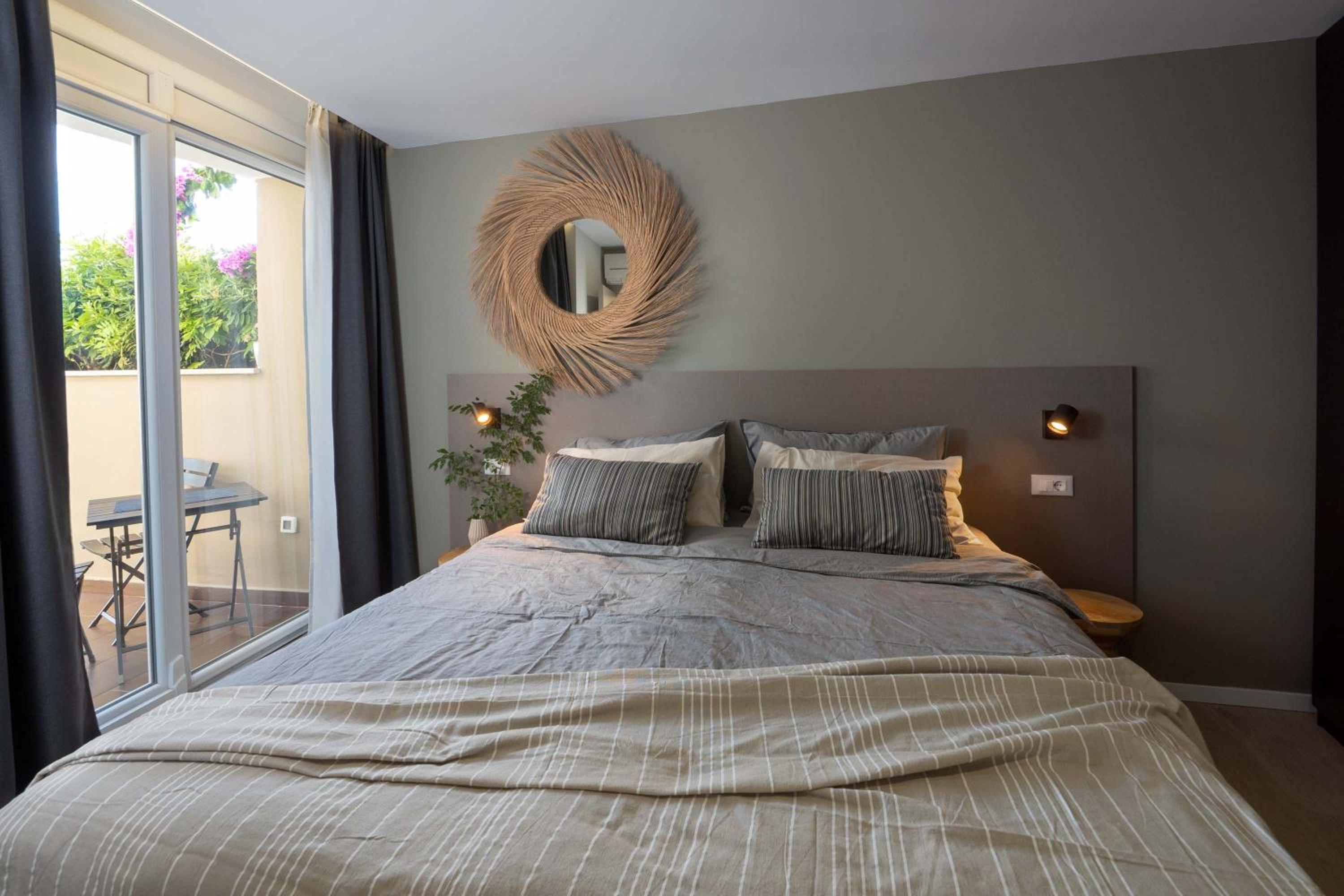 Design apartment Lillian with a beautiful sea view photo 4