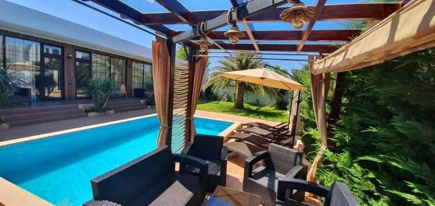 Holiday Batumi villa