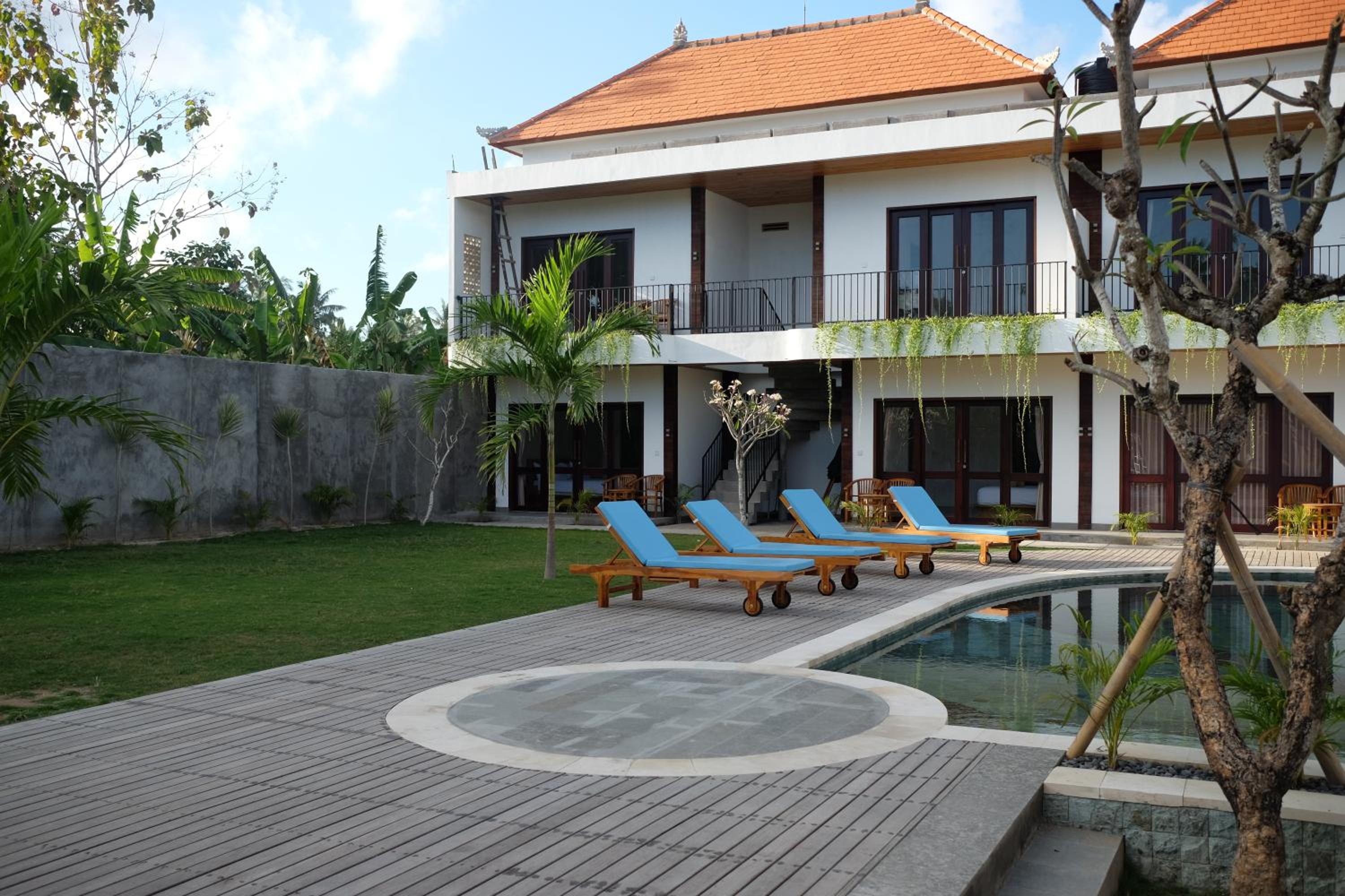 Dipenida Bali