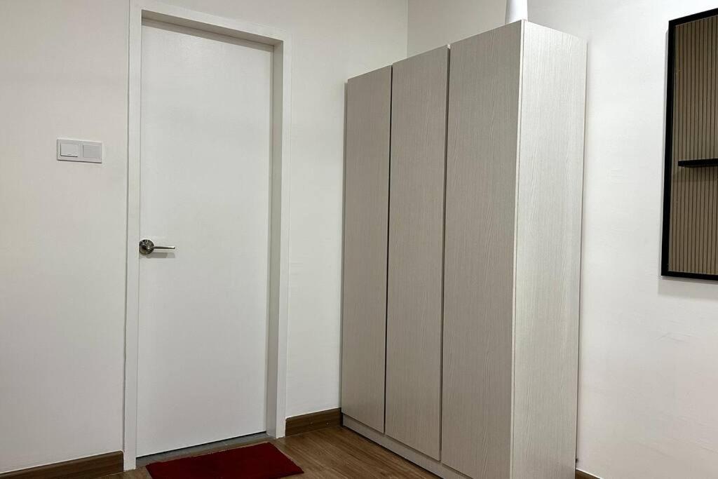 Entire Condo in Petaling Jaya photo 3