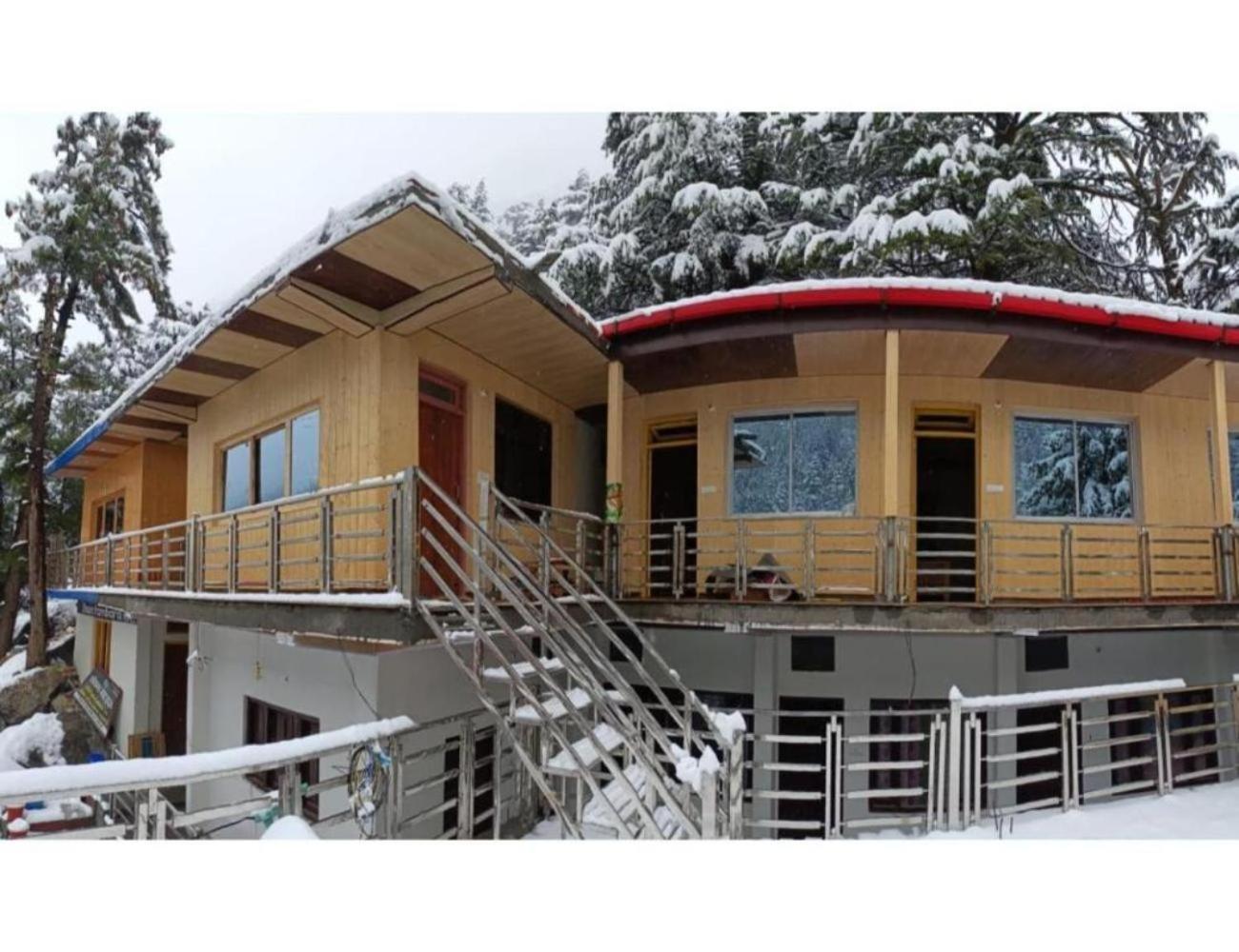 Hotel Swatambra, Gangotri view 3