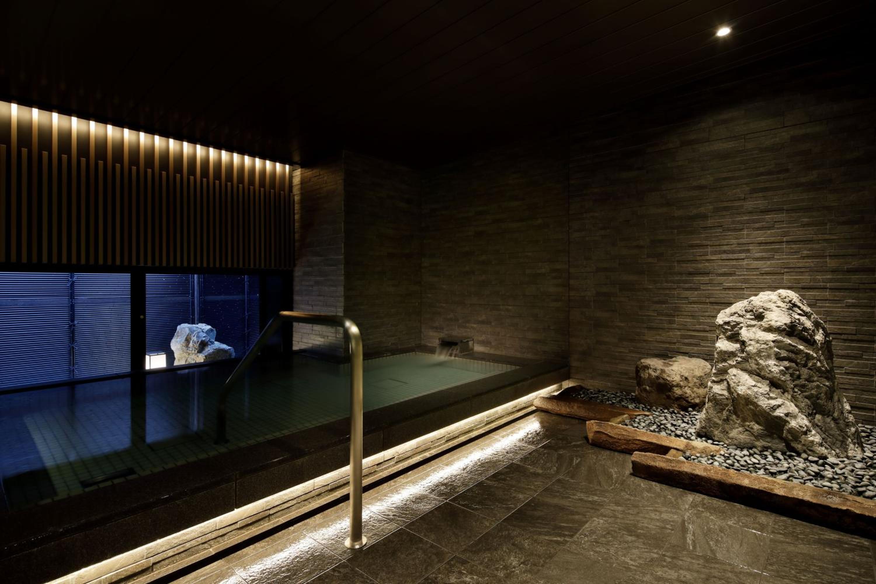 The Chapter Kyoto, a Tribute Portfolio Hotel by Marriott 3