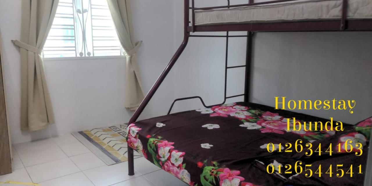 HOMESTAY IBUNDA Sabak Bernam photo 6
