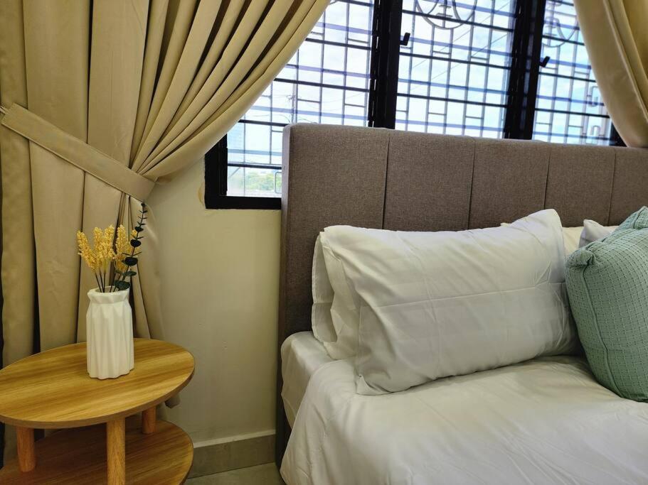 NEW! Petaling Jaya Corner Landed, 4 Bedroom, Kids Playground Slides, SS17,16 Pax,Seventeen Mall, Eastin, Phileo, SS2, Jaya One,UM photo 5