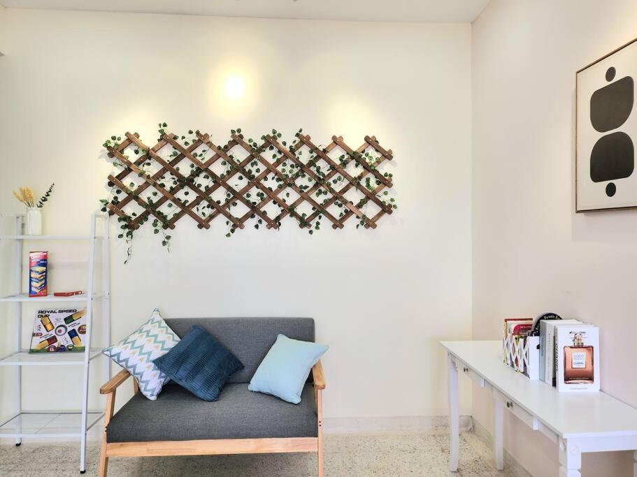 NEW! Petaling Jaya Corner Landed, 4 Bedroom, Kids Playground Slides, SS17,16 Pax,Seventeen Mall, Eastin, Phileo, SS2, Jaya One,UM view 4