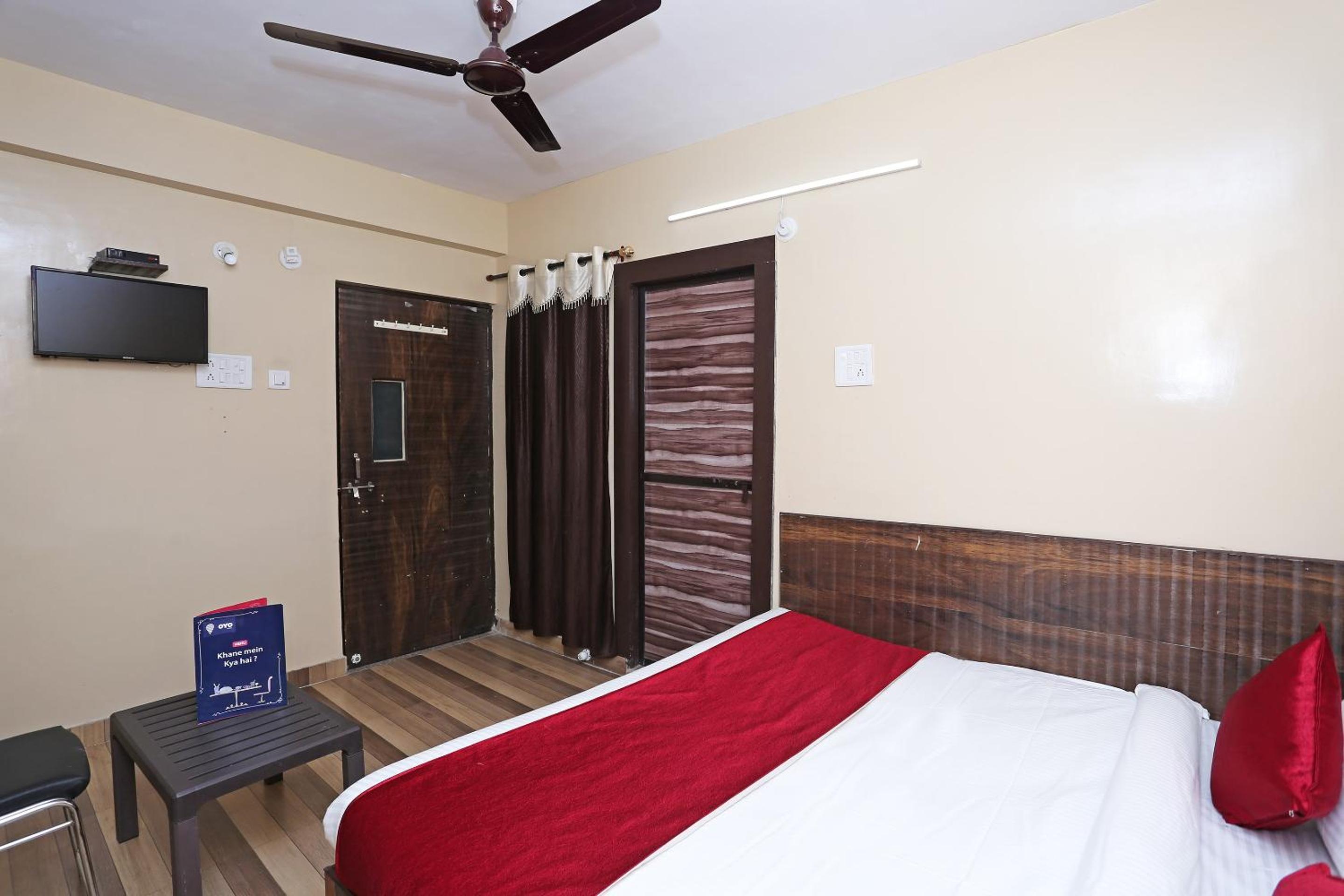 Hotel O Vaishnavi
