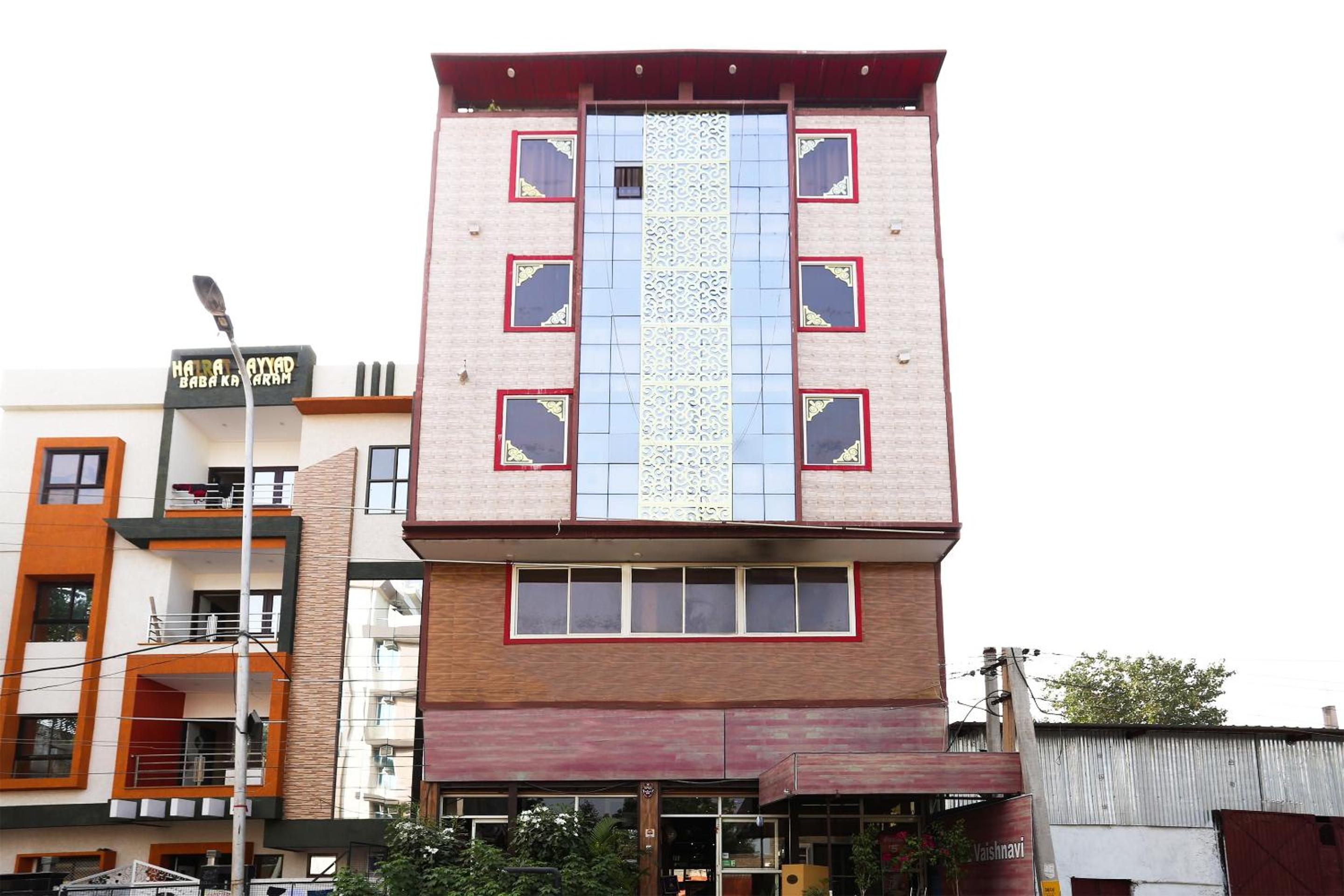 Hotel O Vaishnavi