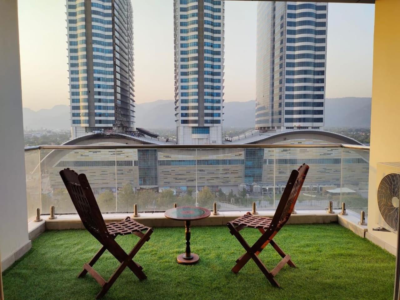 Luxury Apartments - Elysium Opposite to Centaurus Mall view 4