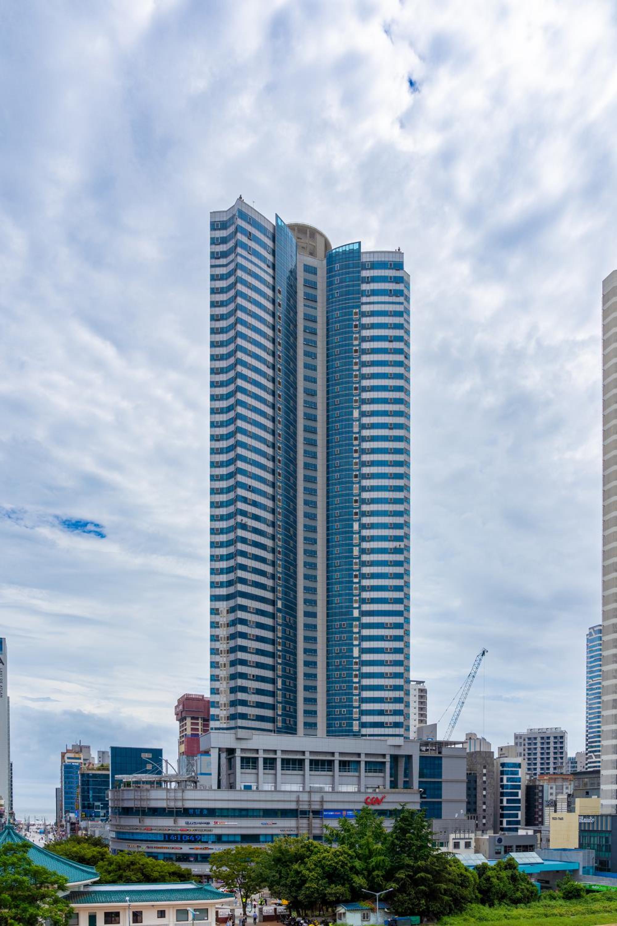Urbanstay Haeundae Station view 3