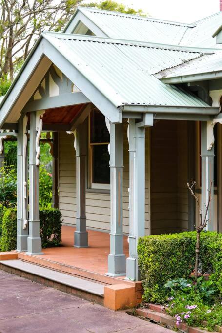 Beautiful Federation Residence for 16 Guests great for wedding functions