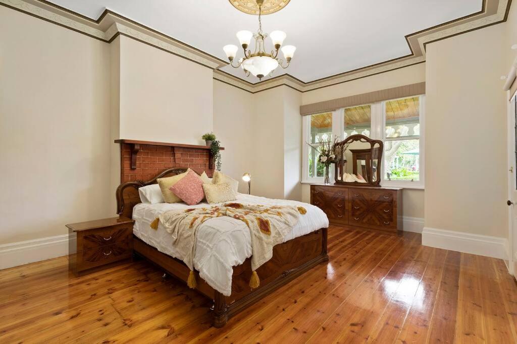 Beautiful Federation Residence for 16 Guests great for wedding functions
