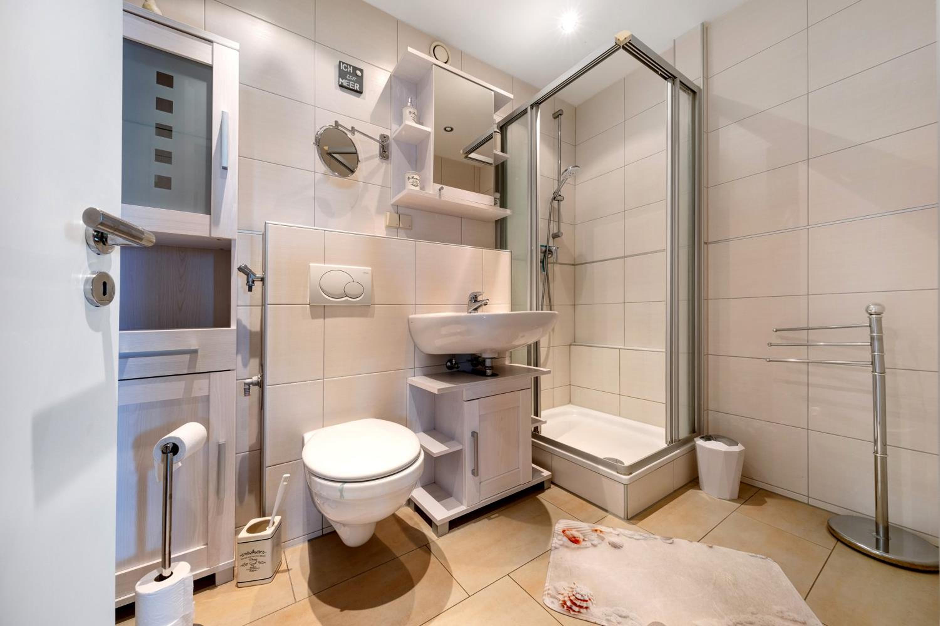 Apartment Ankerplatz en Bremerhaven — bathroom