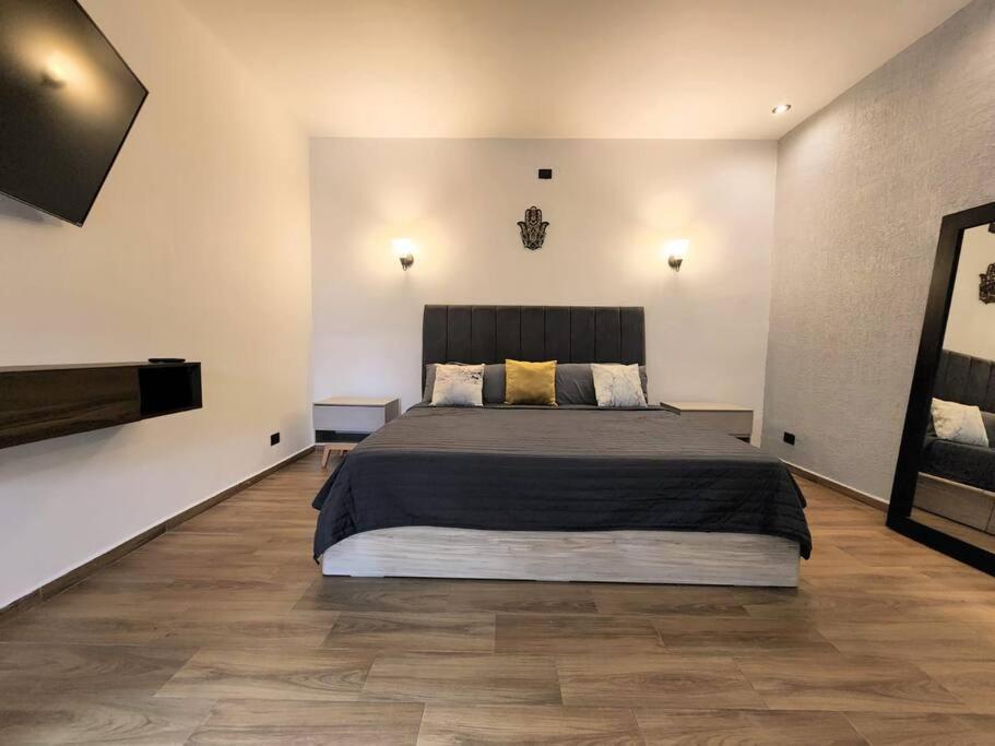 Loft y Restaurante en Tlaquepaque centro view 4