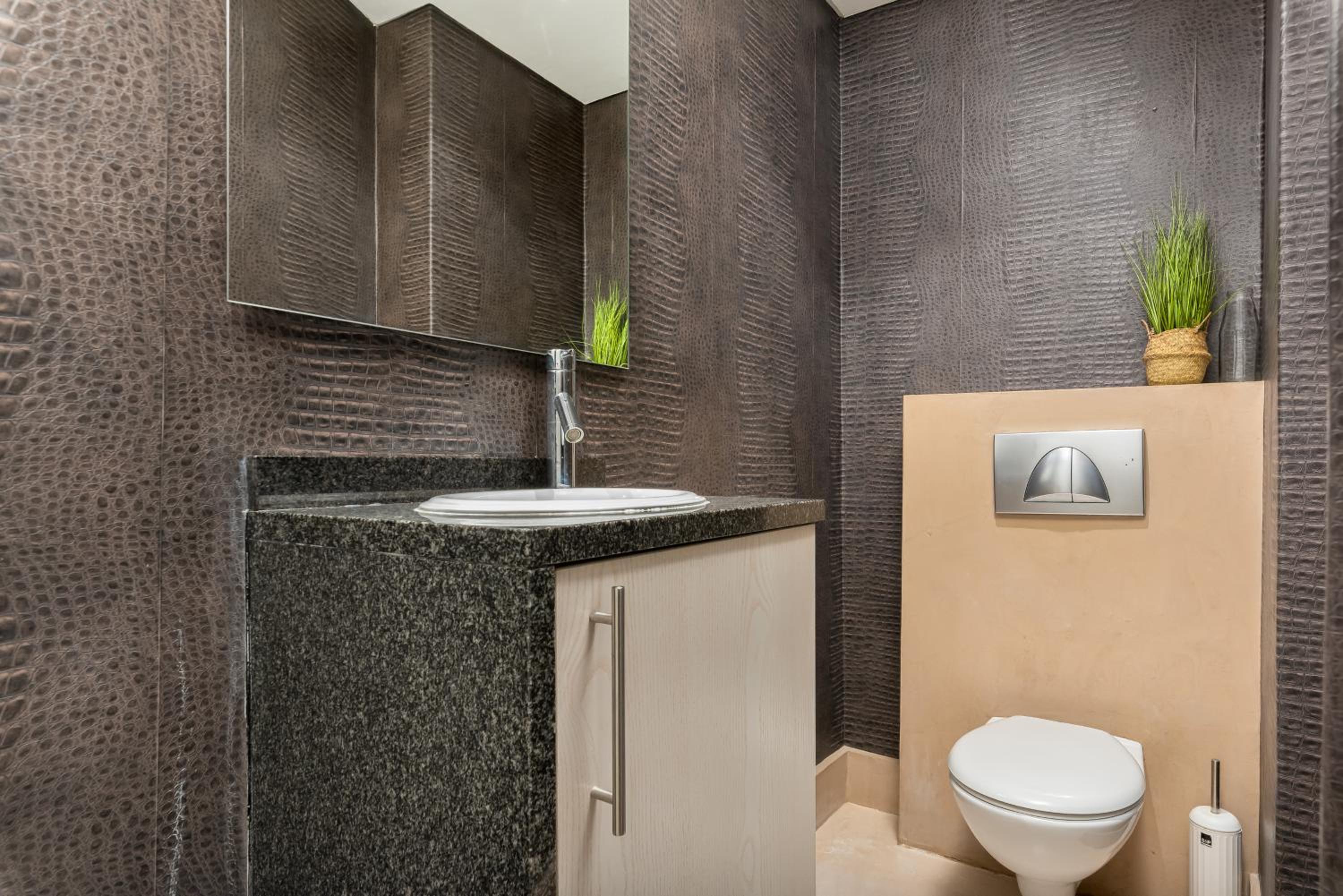 Rockwell Apartments