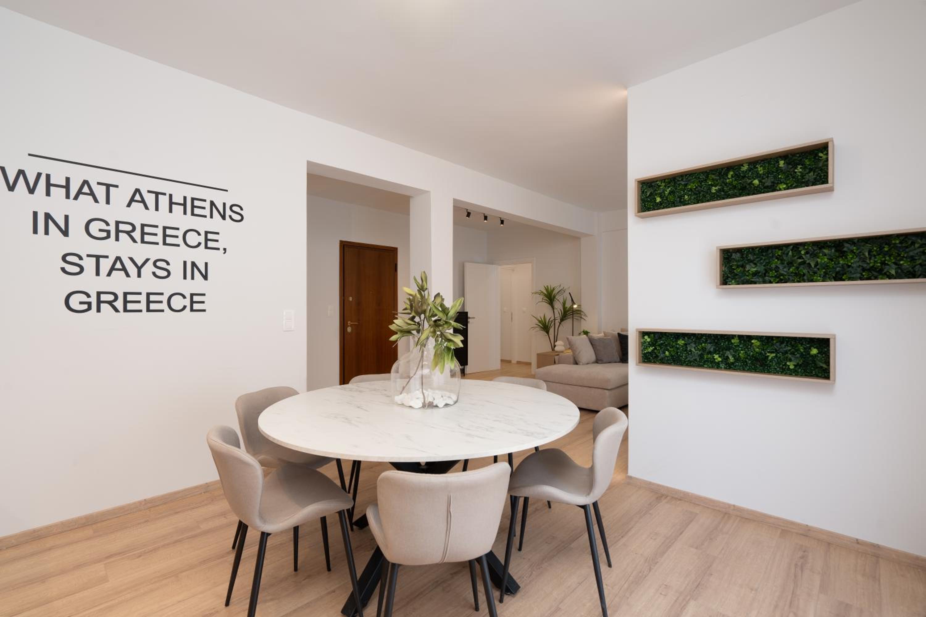 Luxury Apartment next to the National Museum