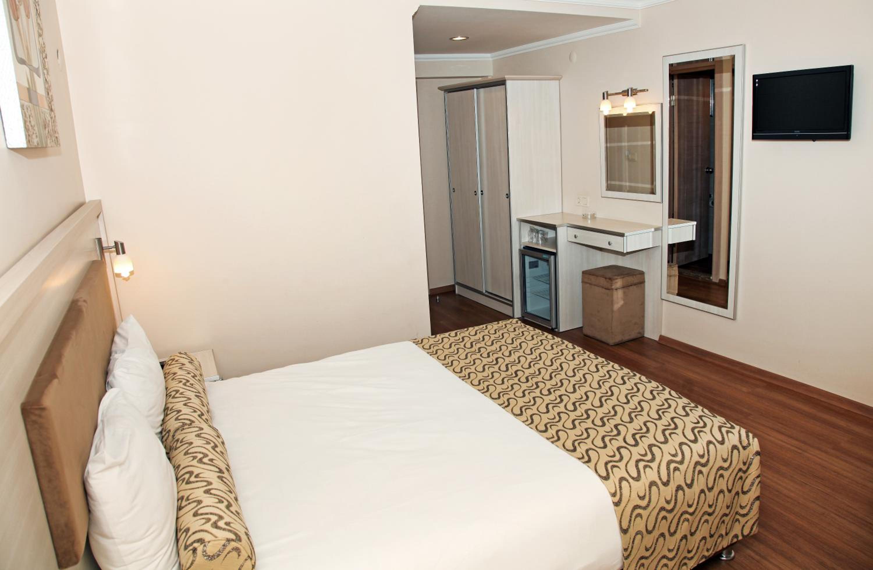 Grand Zeybek Hotel - Image 53