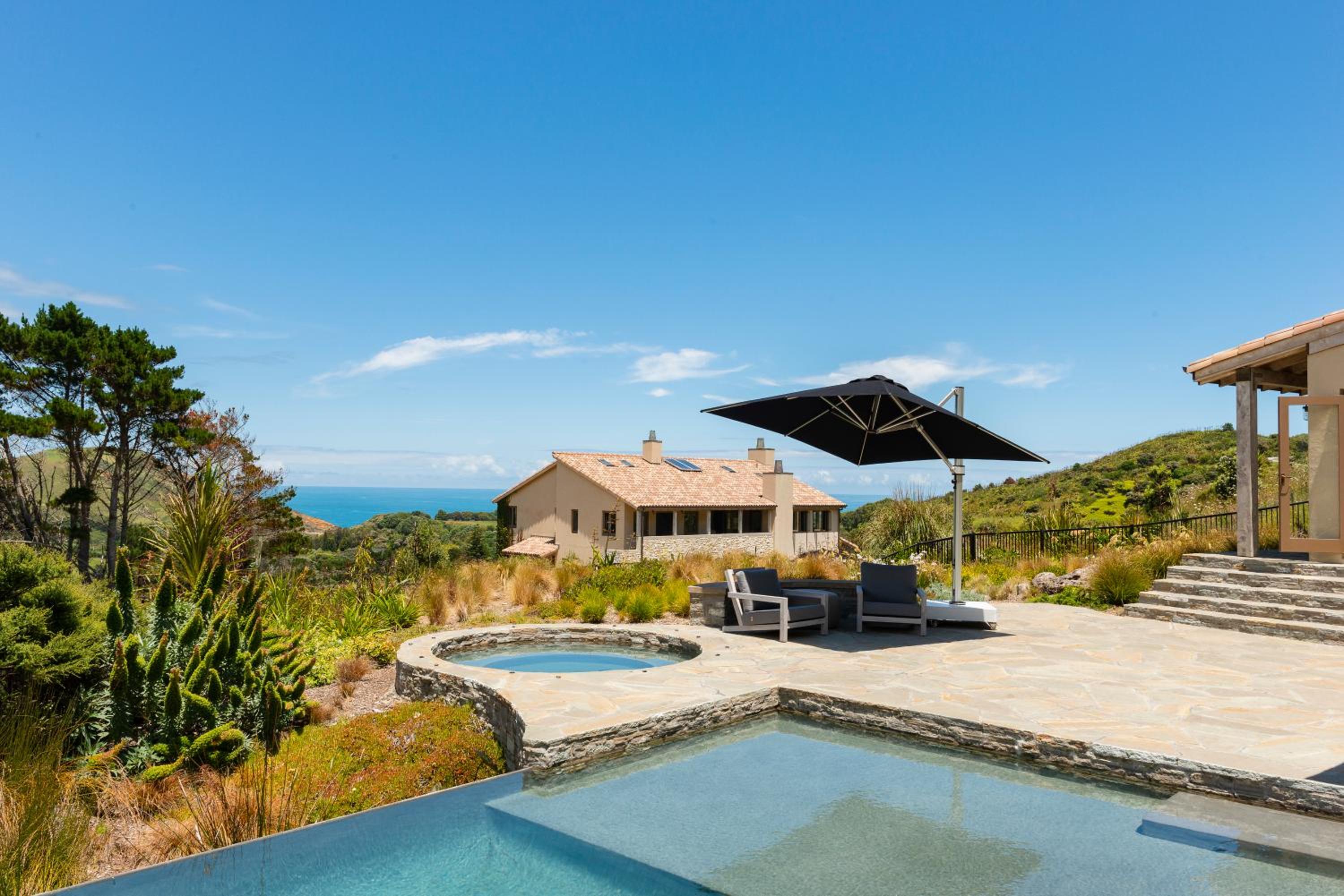 Muriwai Estate