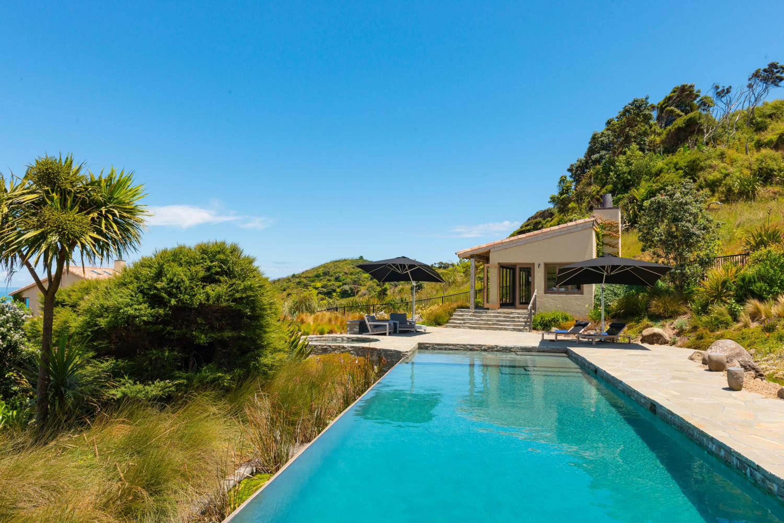 Muriwai Estate