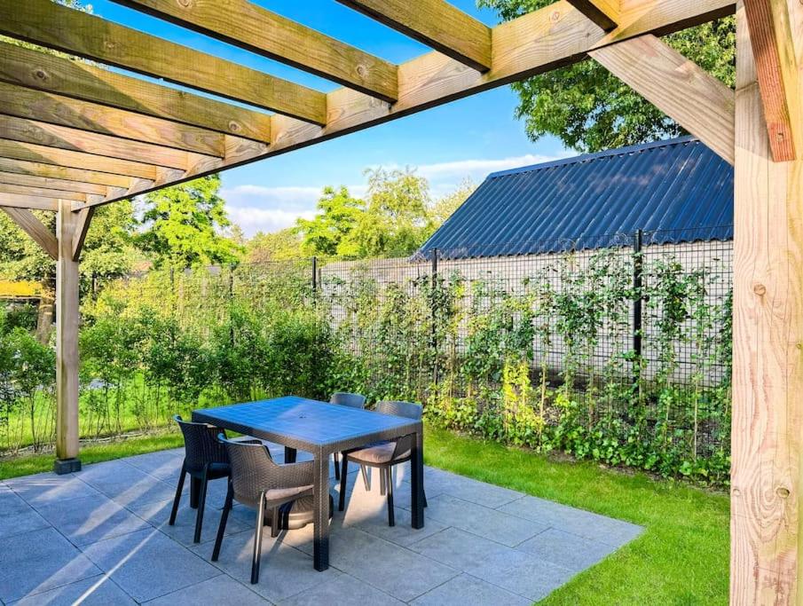 Ukiyo I Ontspannen in Modern Huis met Tuin op de Veluwe view 4