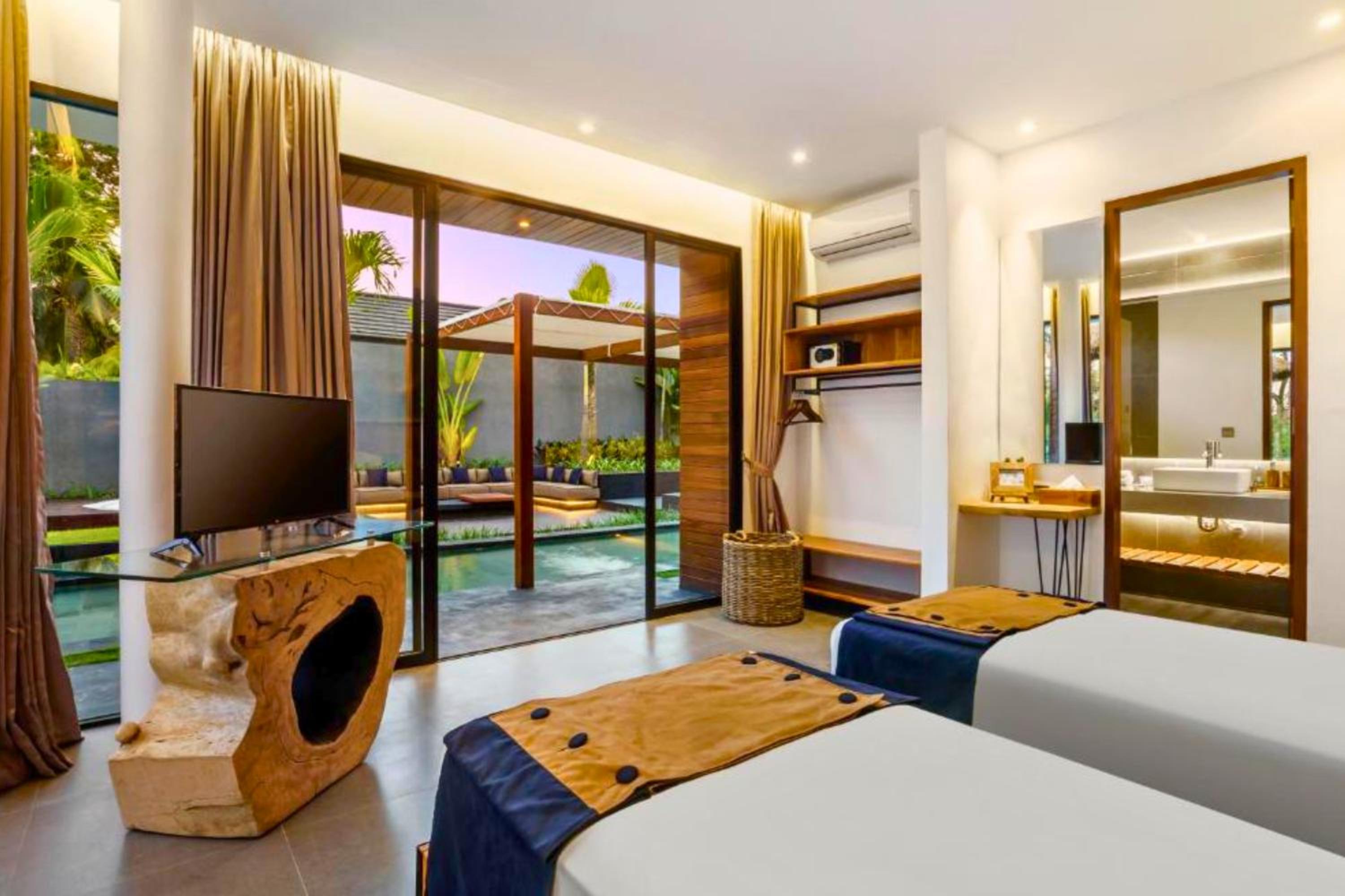 hotel room