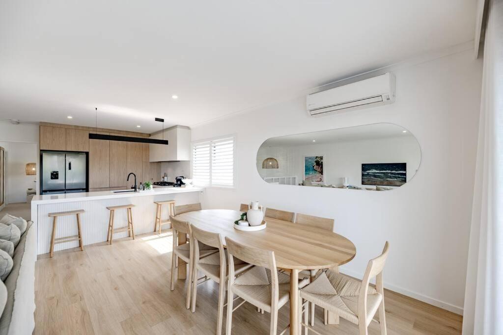 Sunny Luxury in Paradise Sunrise Beach Noosa