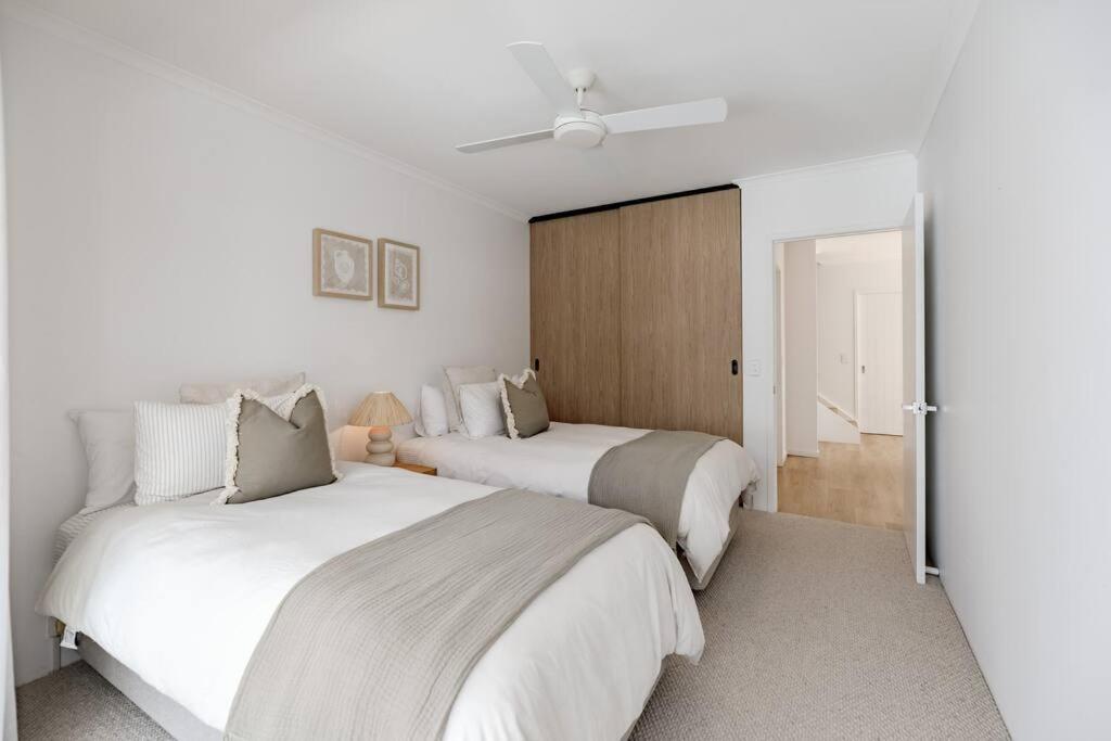 Sunny Luxury in Paradise Sunrise Beach Noosa