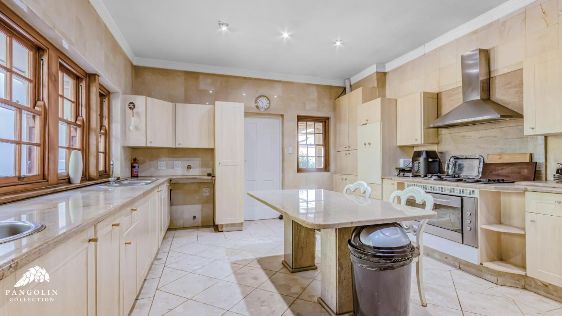 House Sunbeam, Guesthouse with breakfast and Self-catering cottage