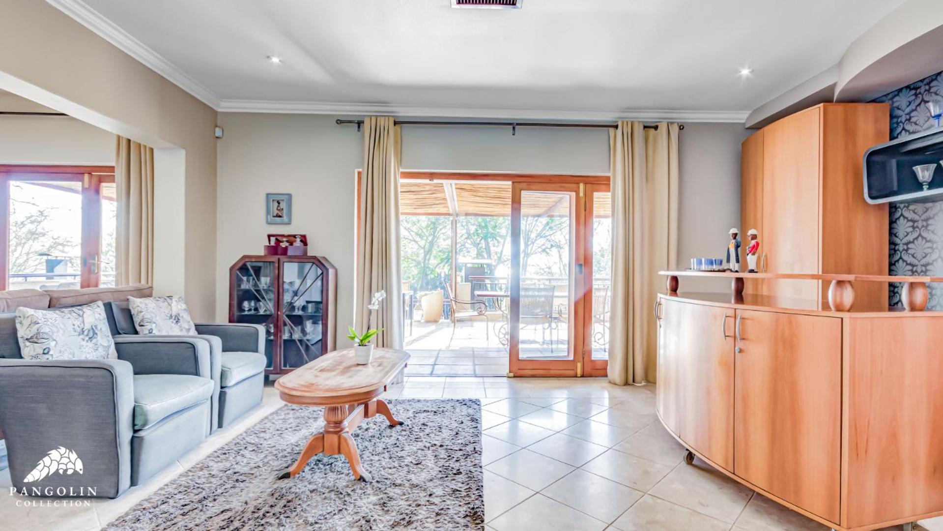 House Sunbeam, Guesthouse with breakfast and Self-catering cottage