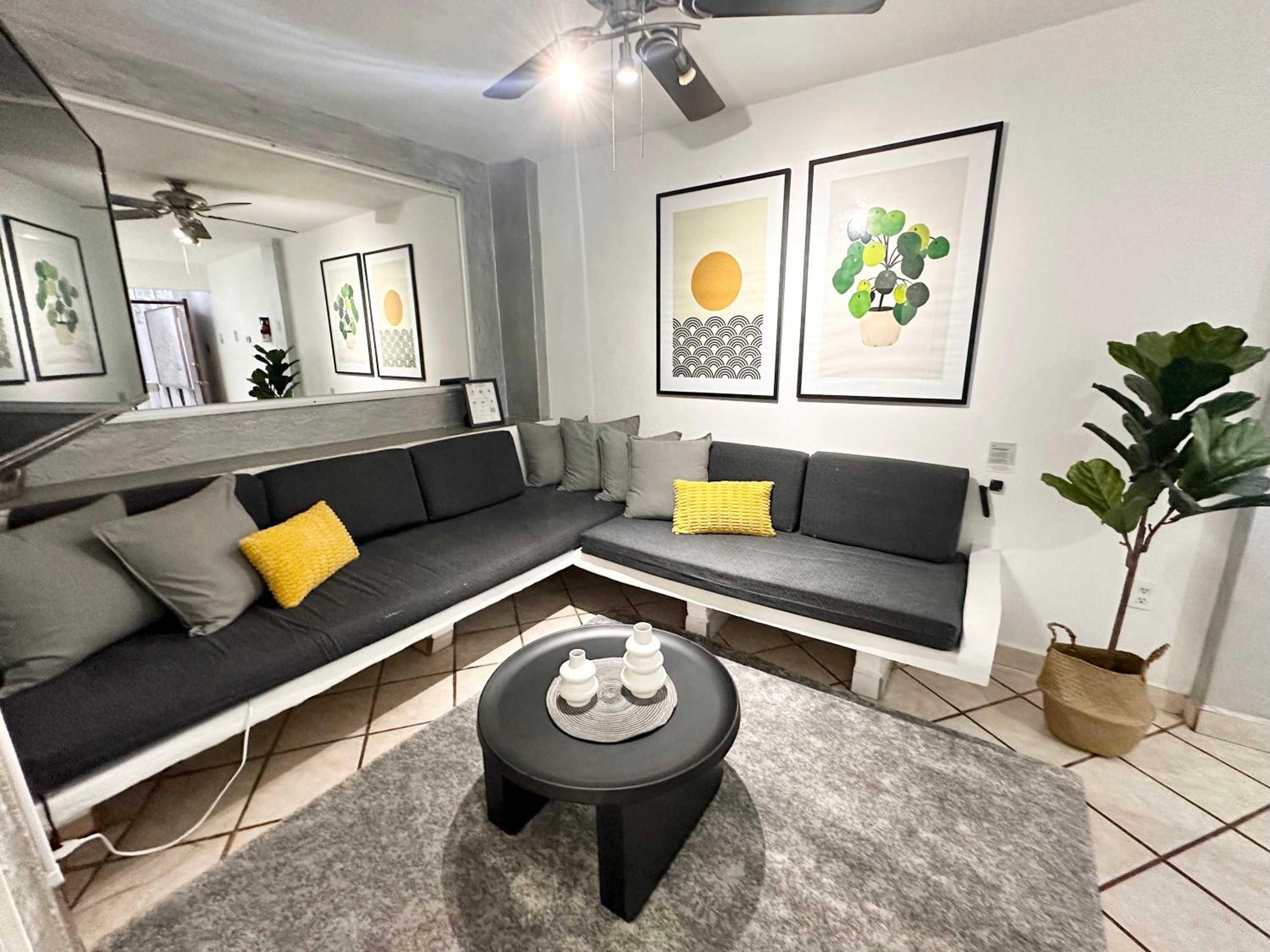 lounge