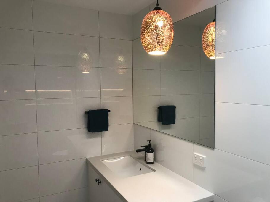 Blairgowrie Beach Townhouse Opposite the beach!