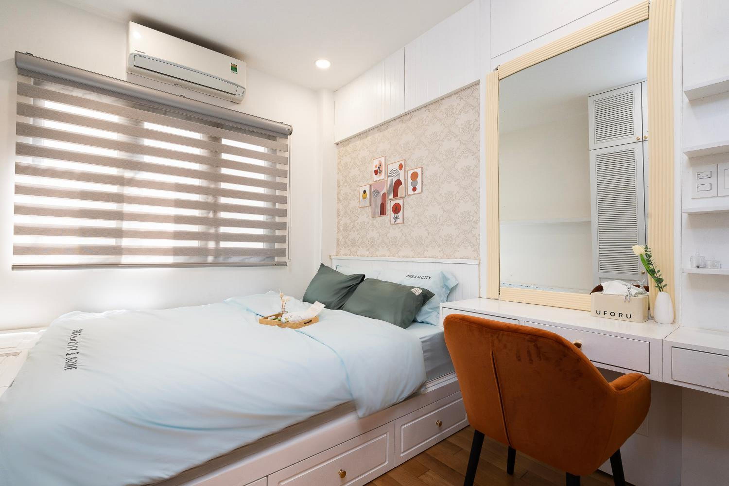 Entire 3BR House in Ho Chi Minh City, D1