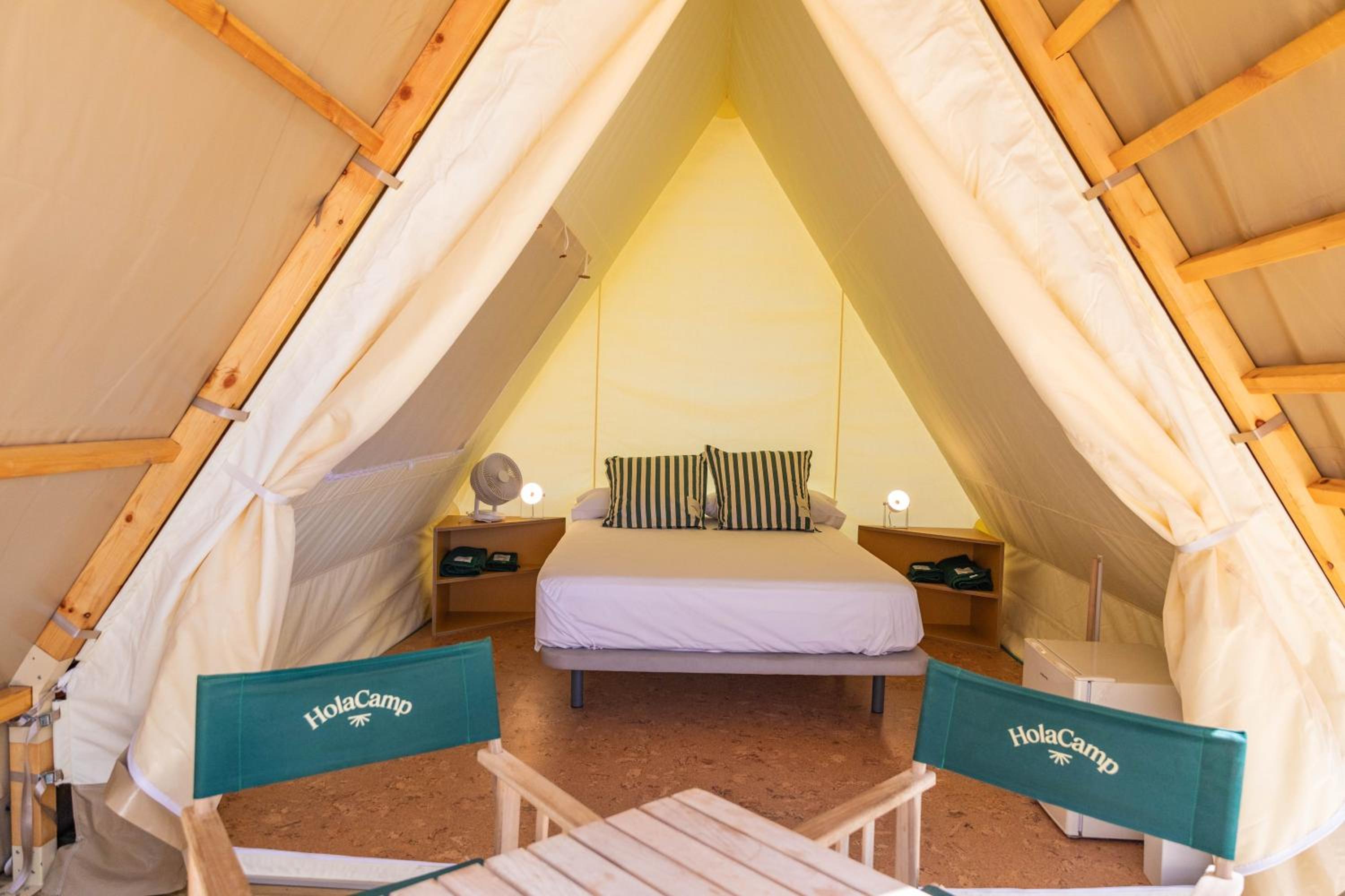 HolaCamp Barcelona
