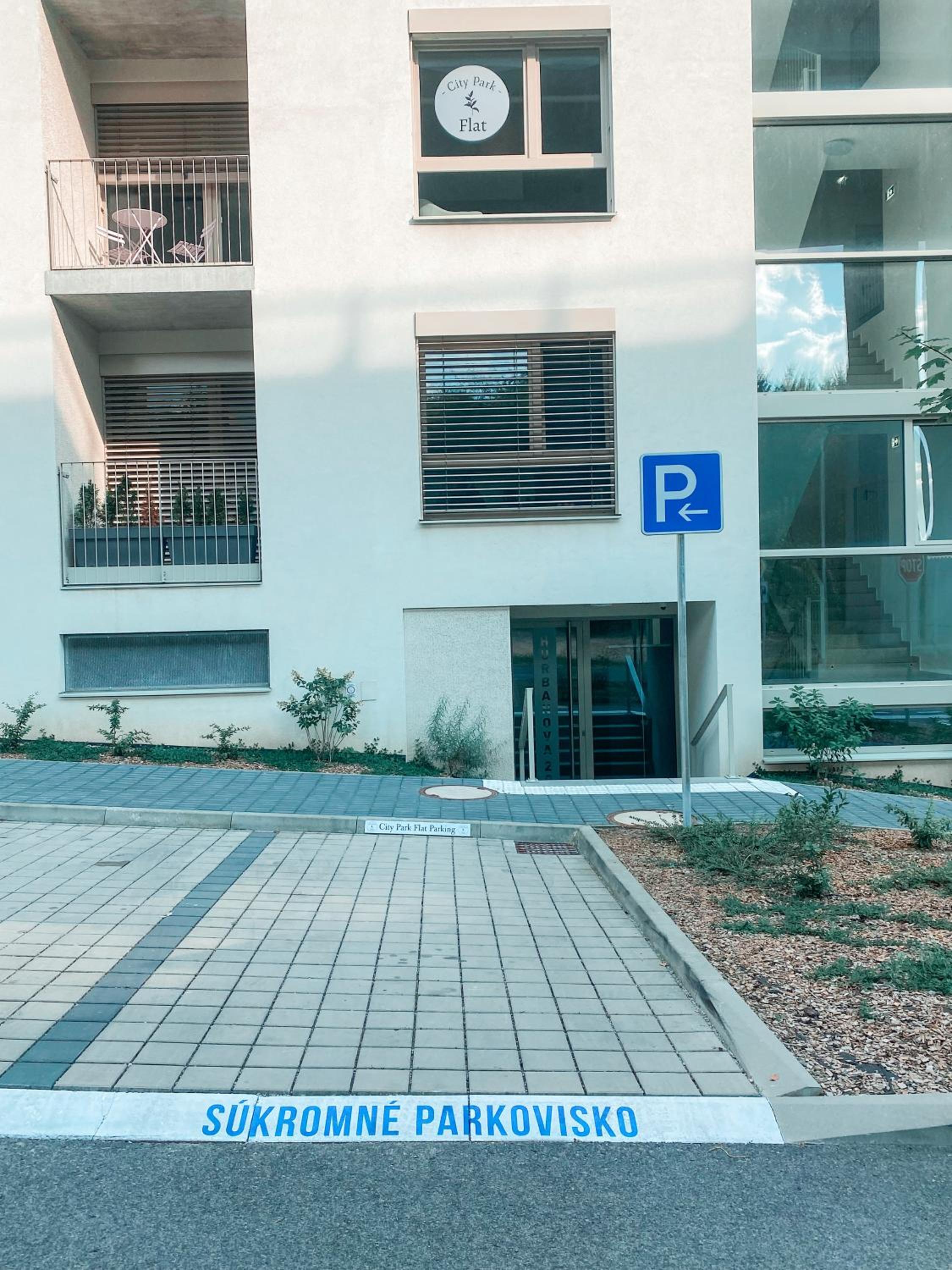 City Park Flat view 3