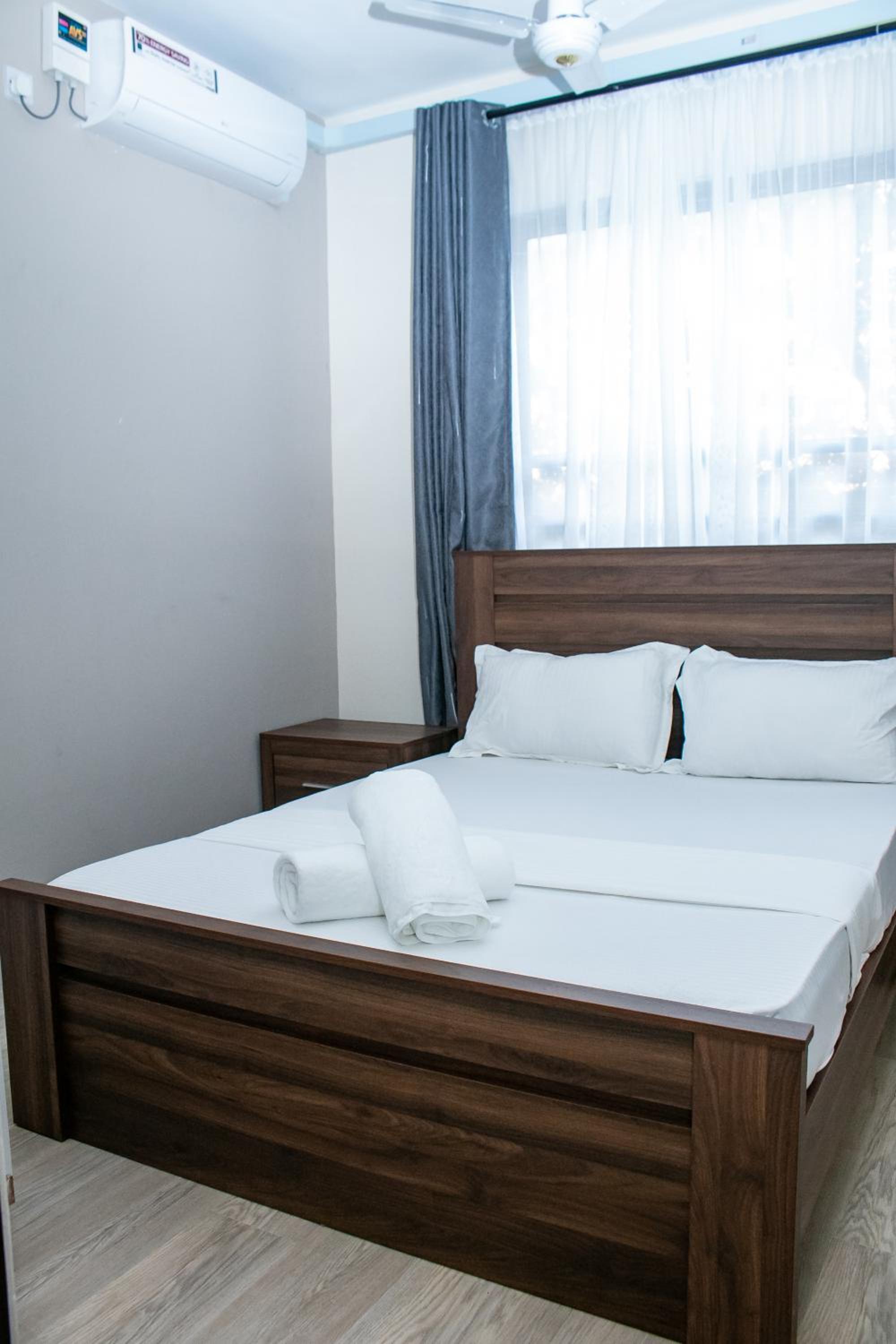 A Peaceful Retreat in Nyali - 3BR With Pool view 5