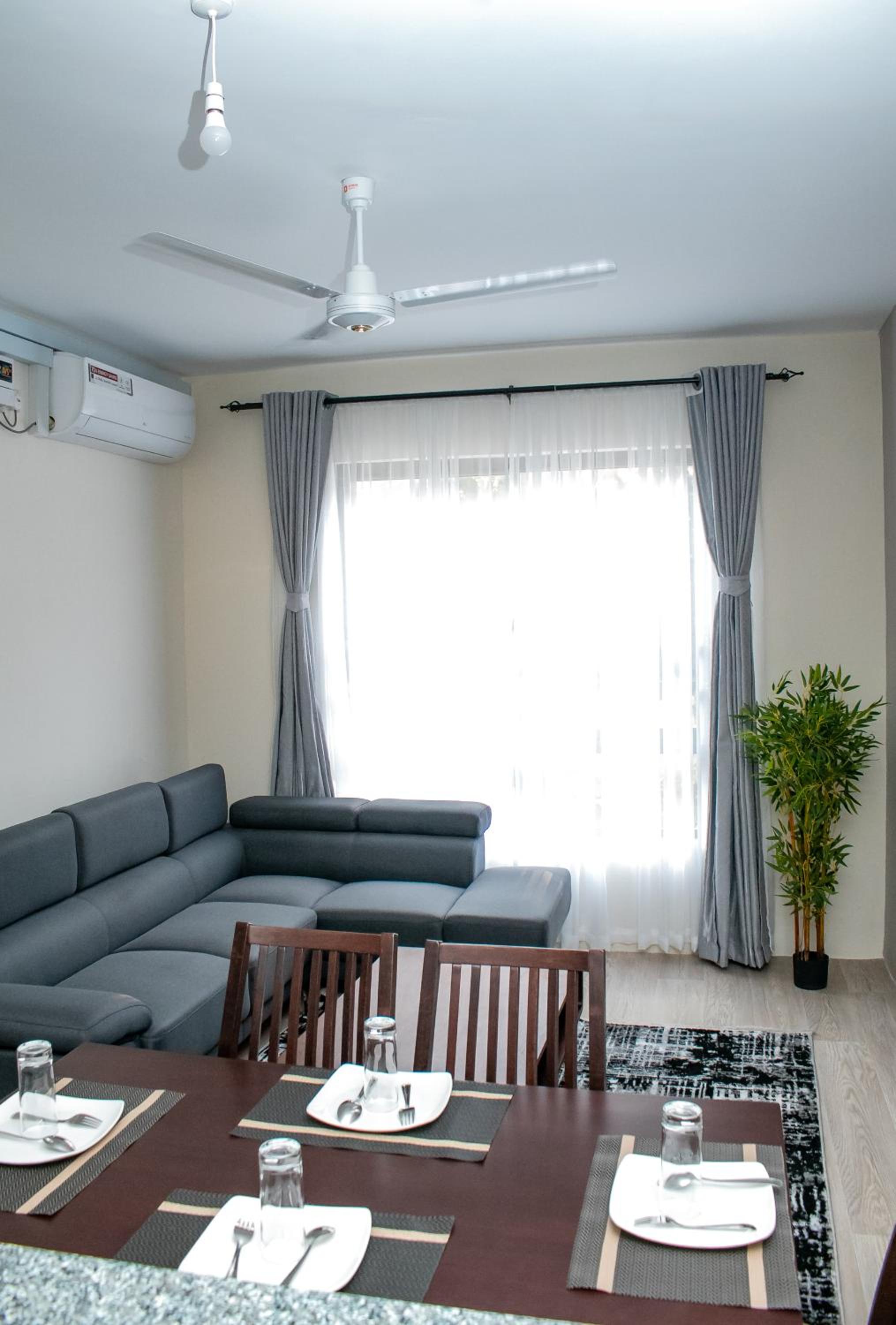 A Peaceful Retreat in Nyali - 3BR With Pool view 2