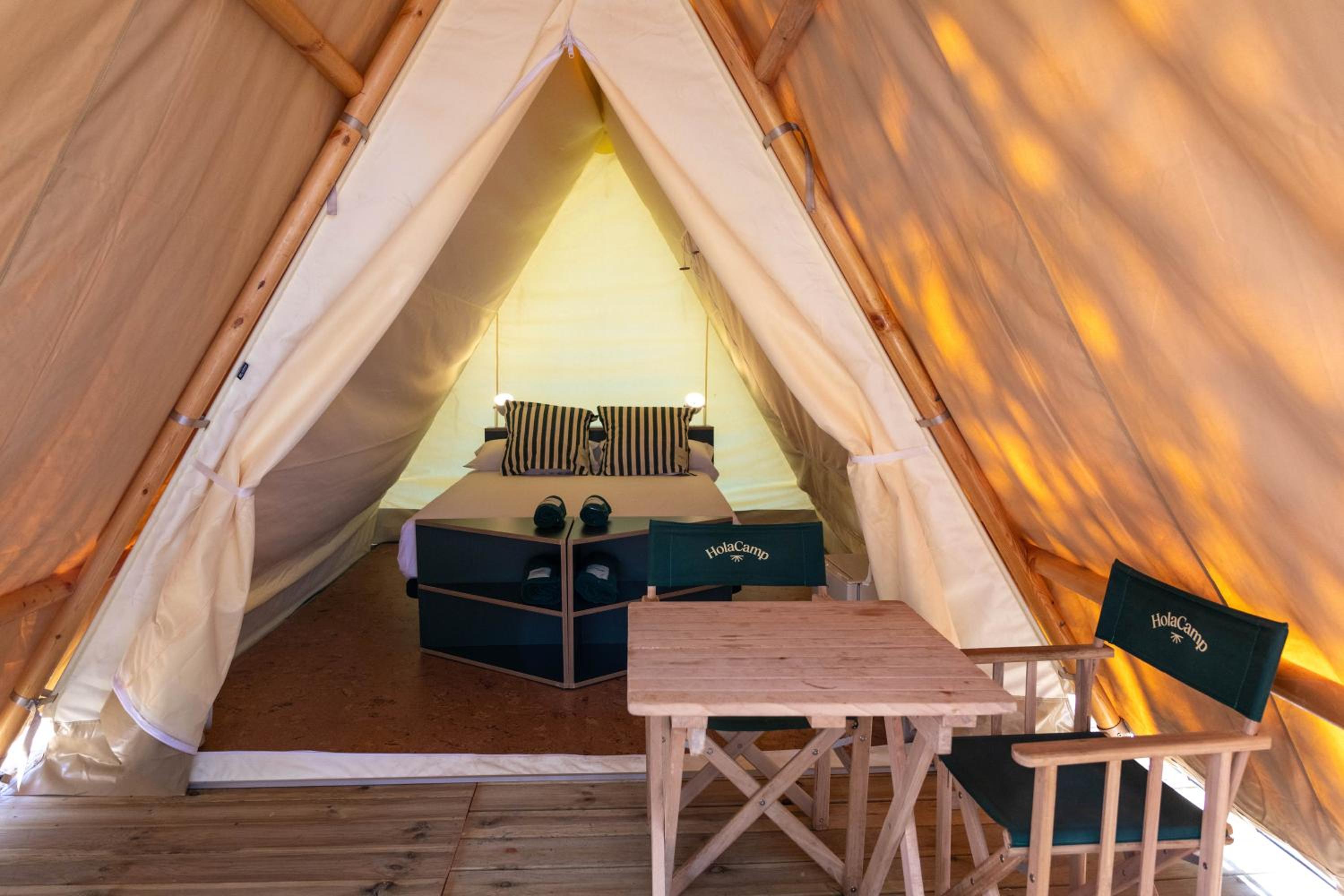 HolaCamp Barcelona