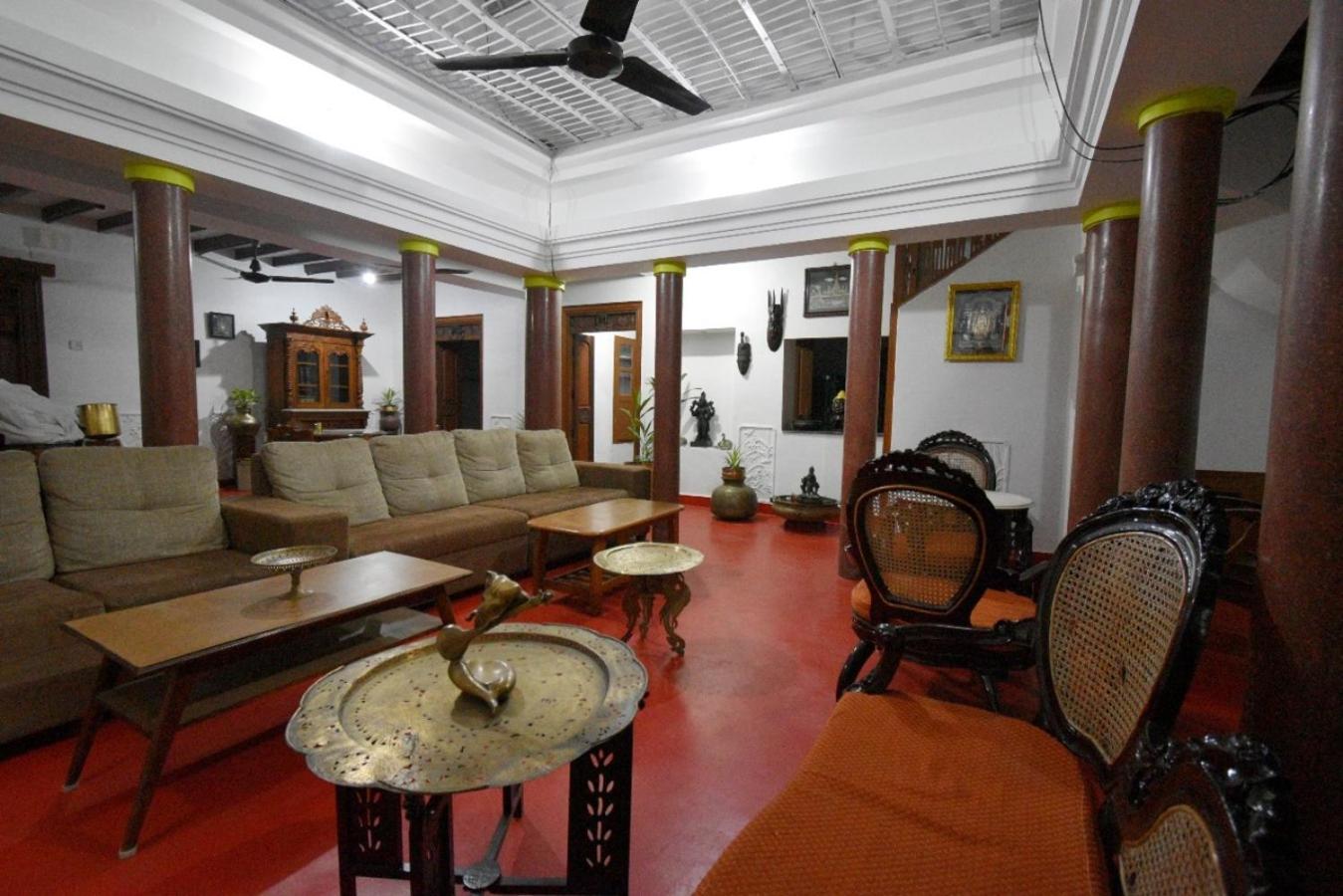 lounge