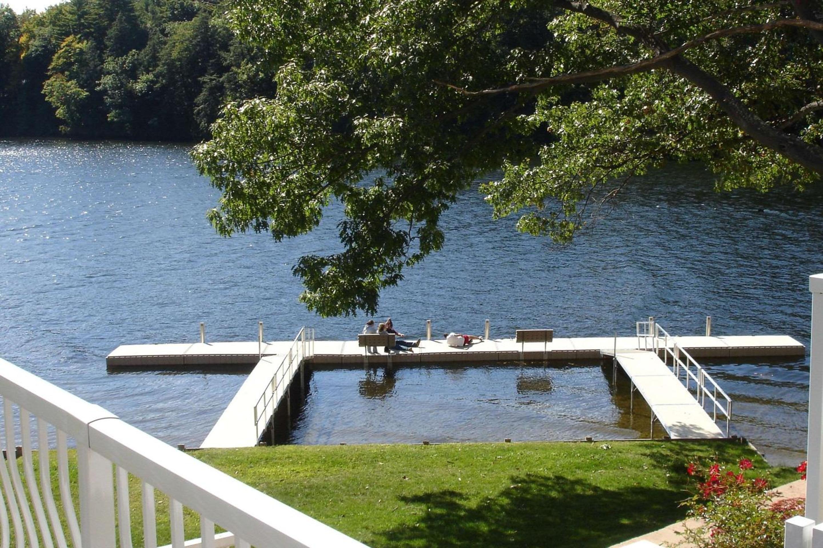 Brattleboro Vacations - Riverside Hotel, Ascend Hotel Collection - Property Image 5