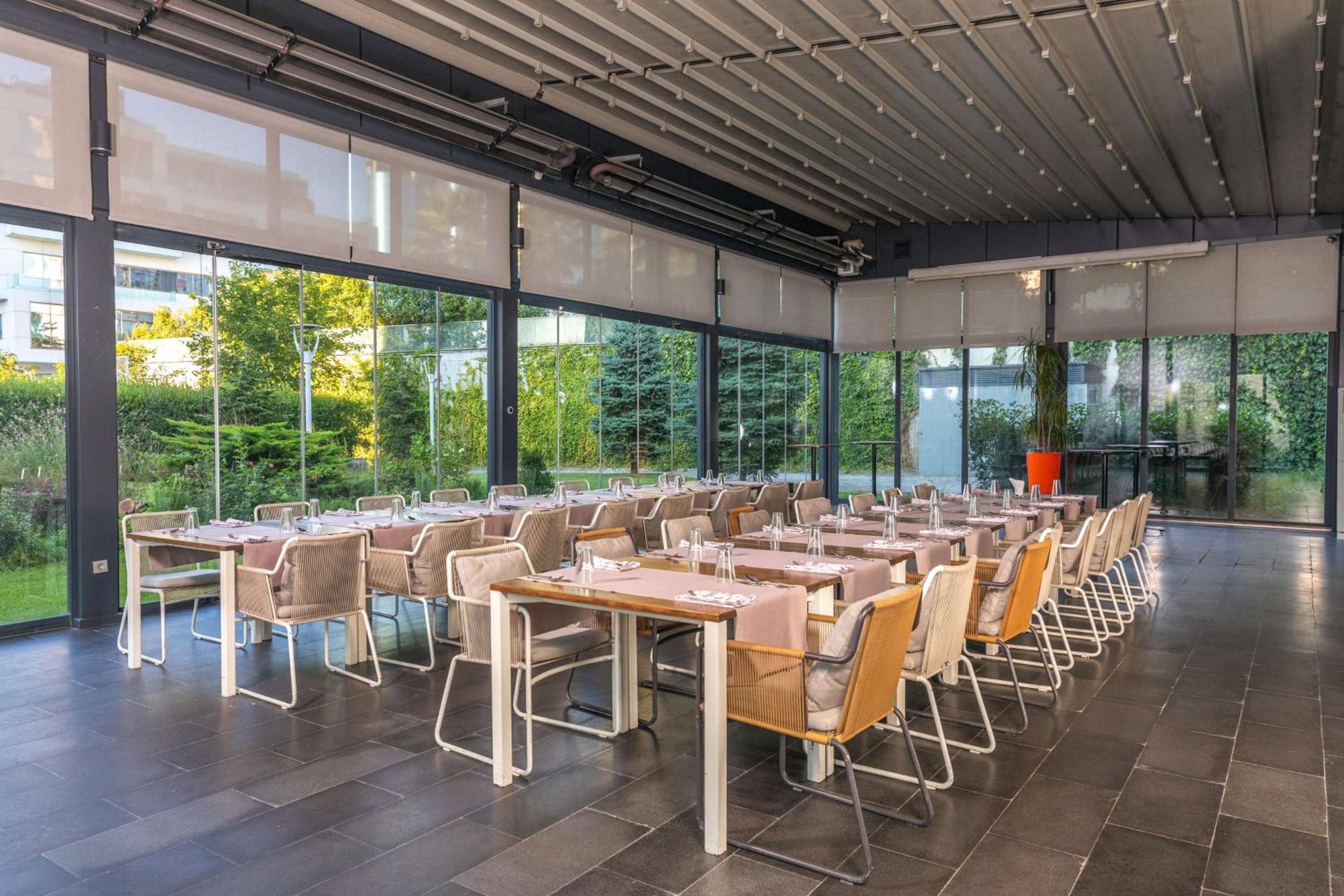 Radisson Blu Otel İstanbul Asia - Image 8