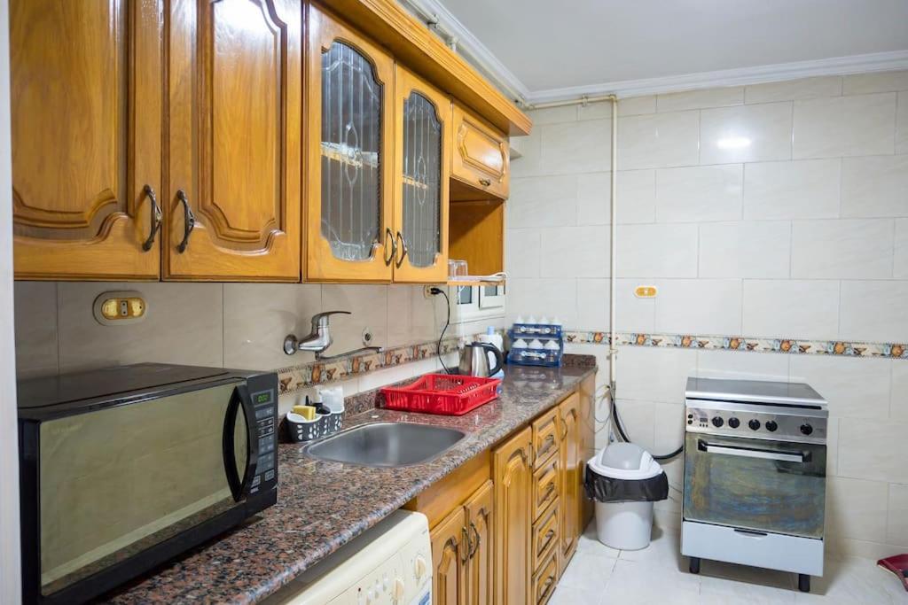 Sporting Seaview Apartment