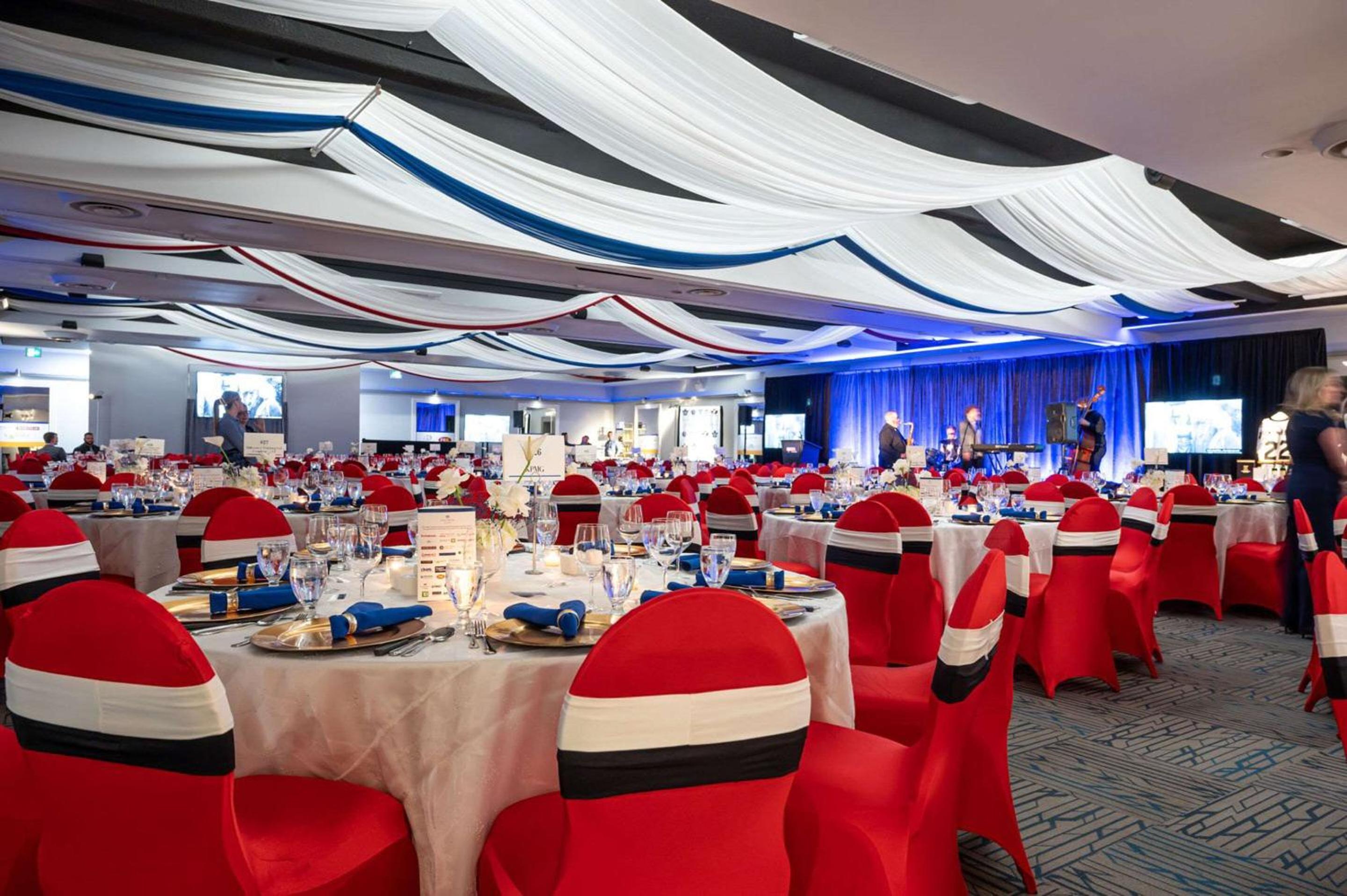 Kingston Vacations - Quality Inn  Conference Centre Kingston Central - Property Image 2