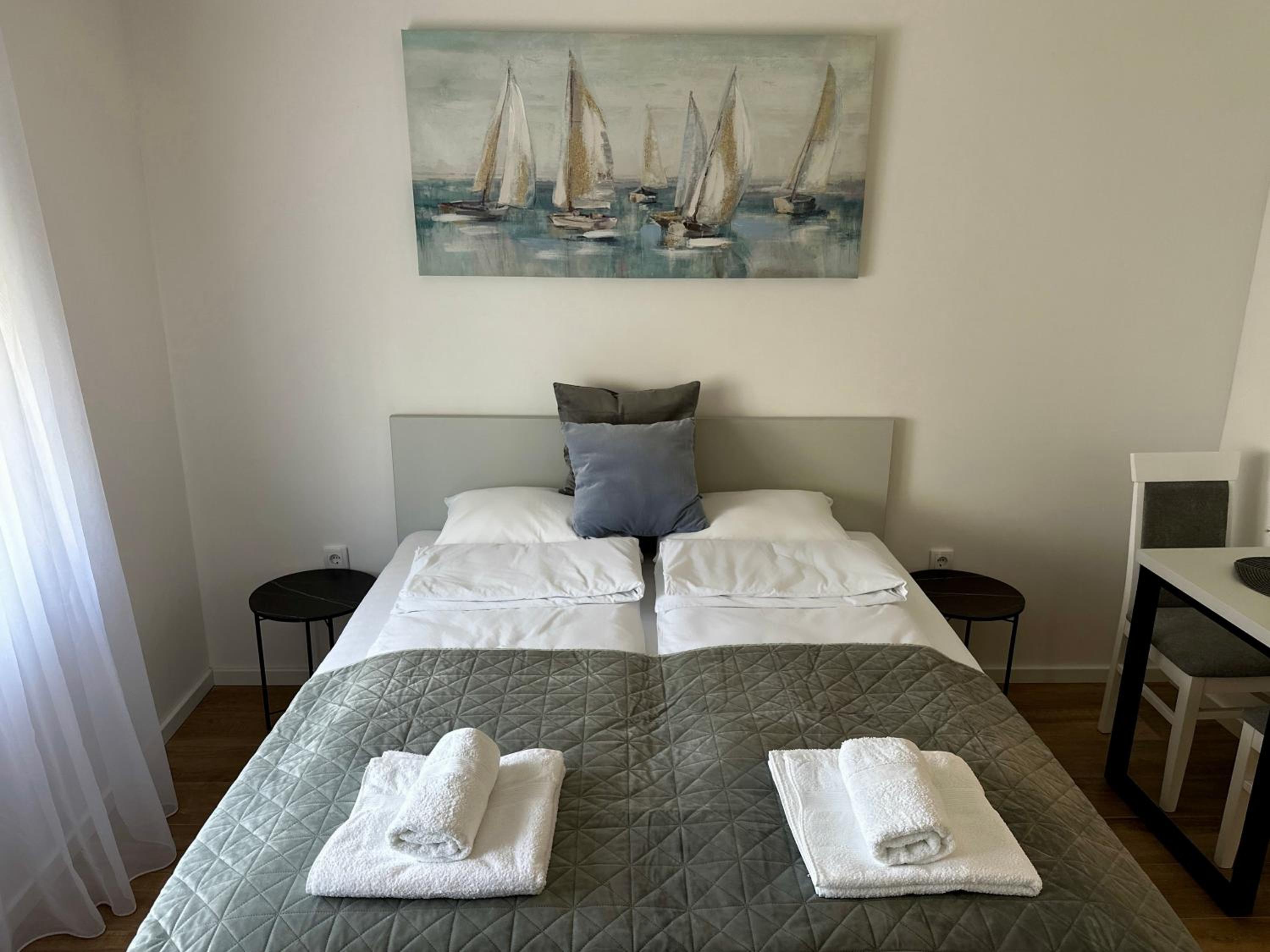 Milty Apartments