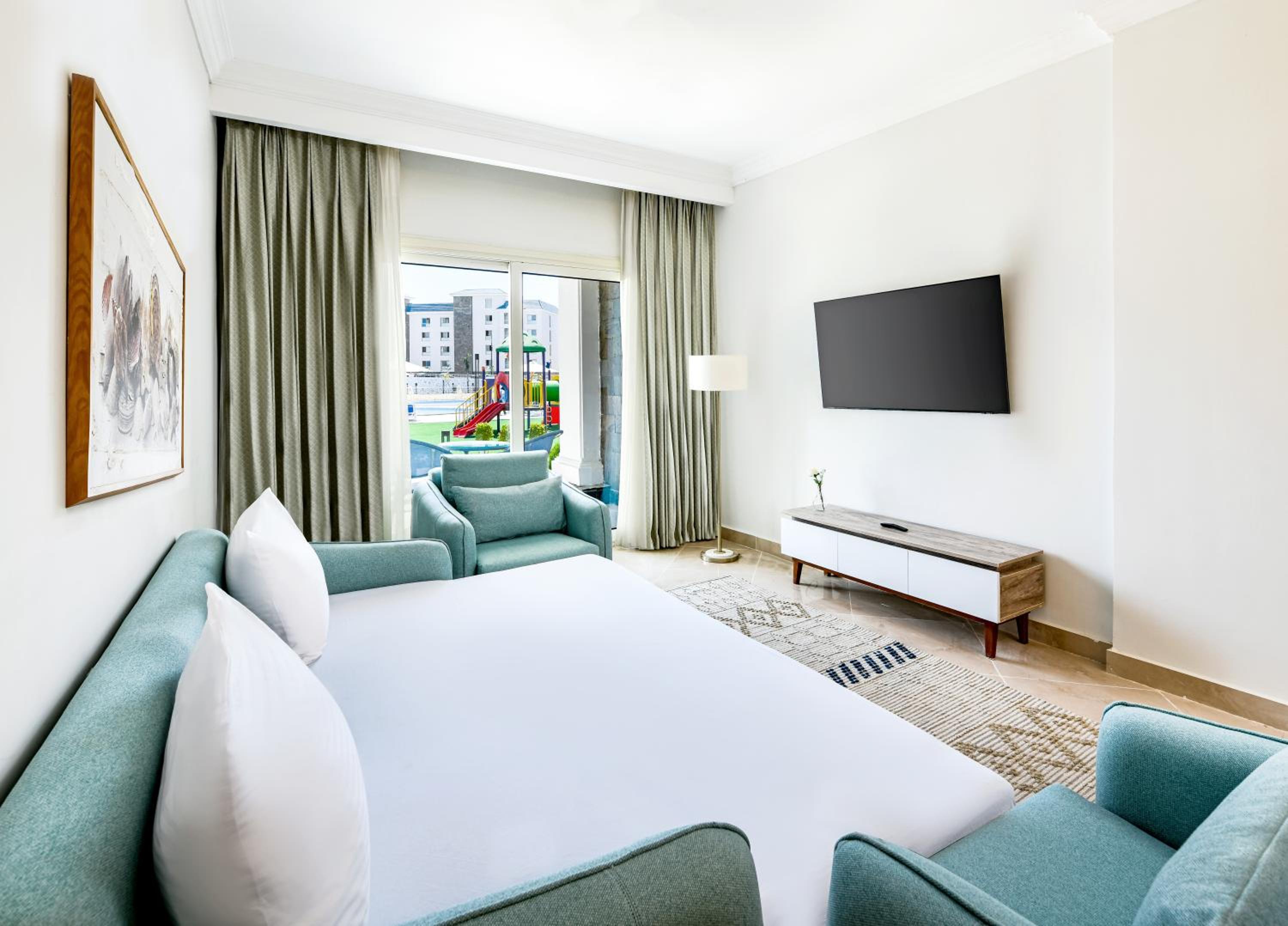 Azur One Eleven Hotel Alamein