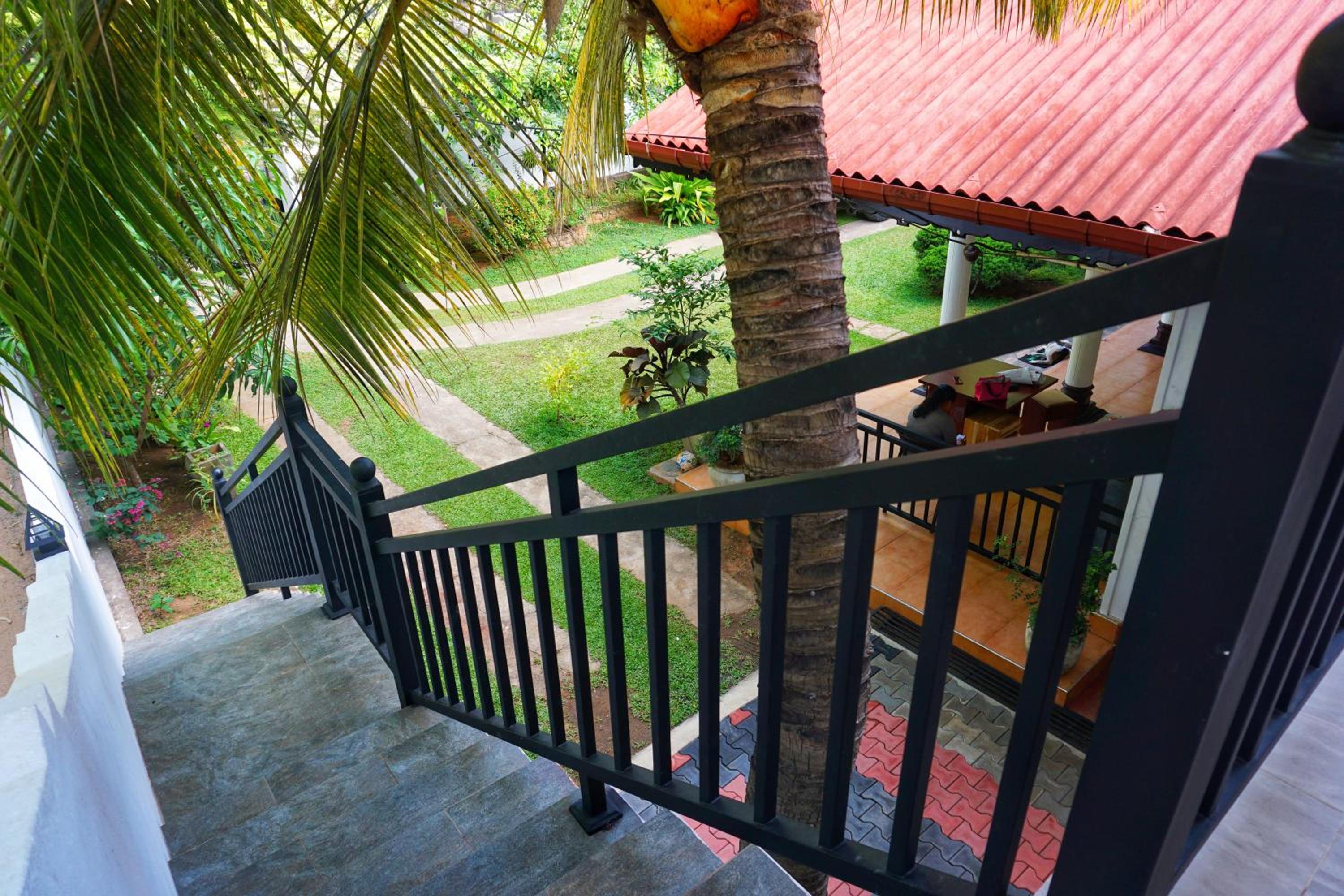 Golden Horizon Resort