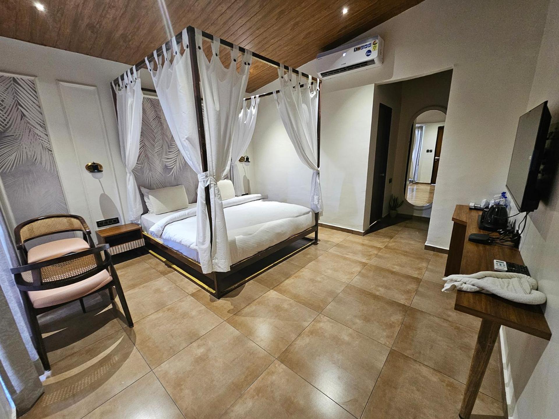 RiverView Tent Resort