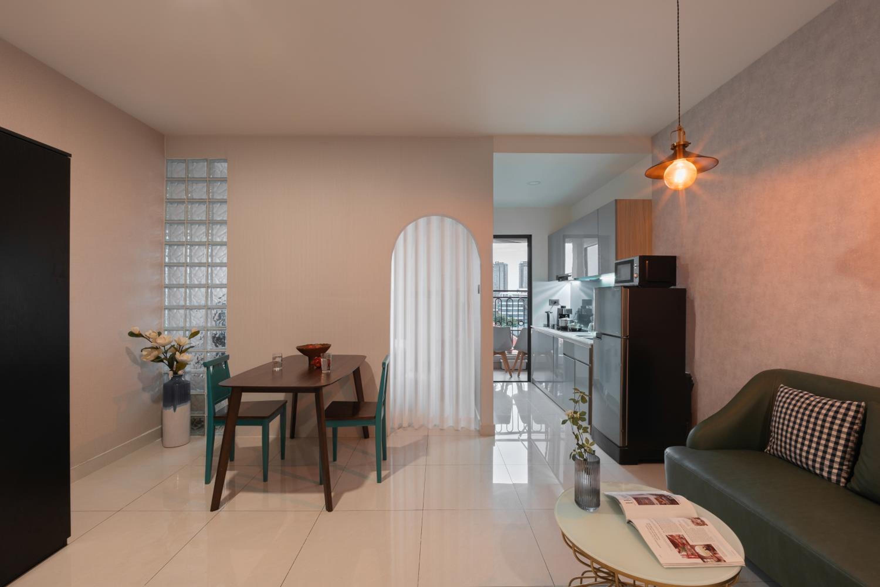 Lynh apartment Saigon D4