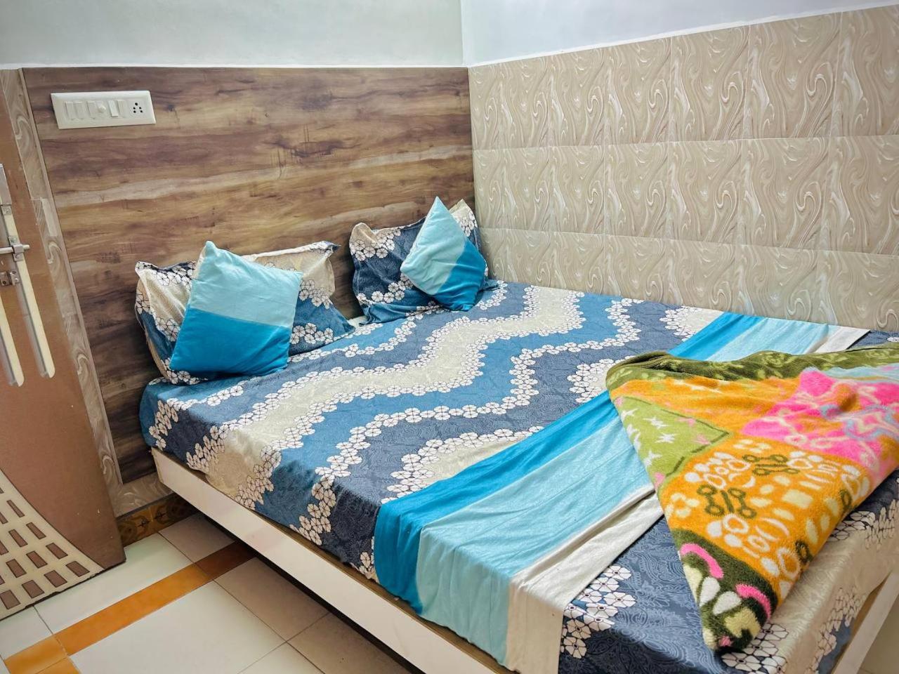 Hotel Ashadeep palace