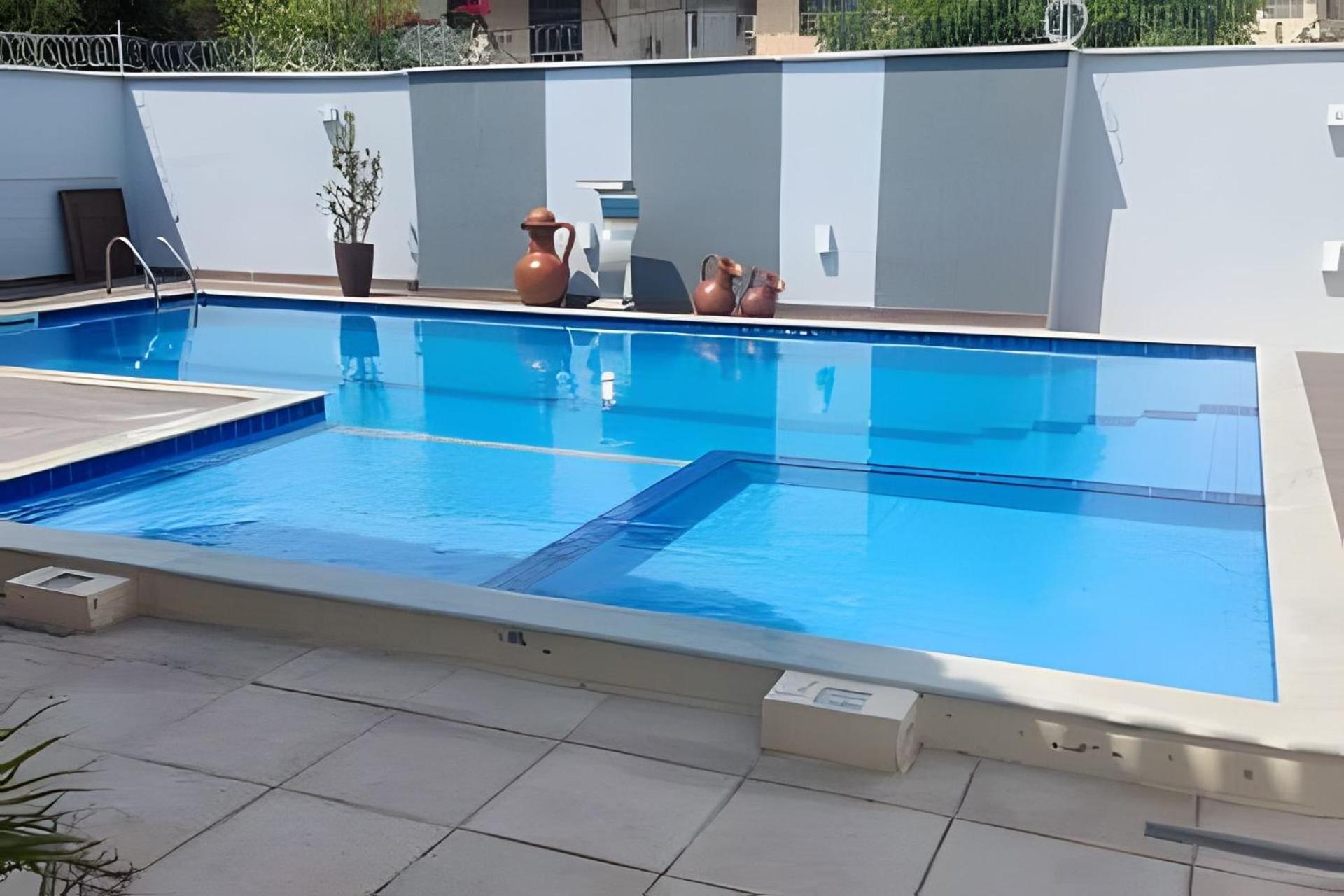 duplex com 3 suítes, Jacuzzi, área gourmet