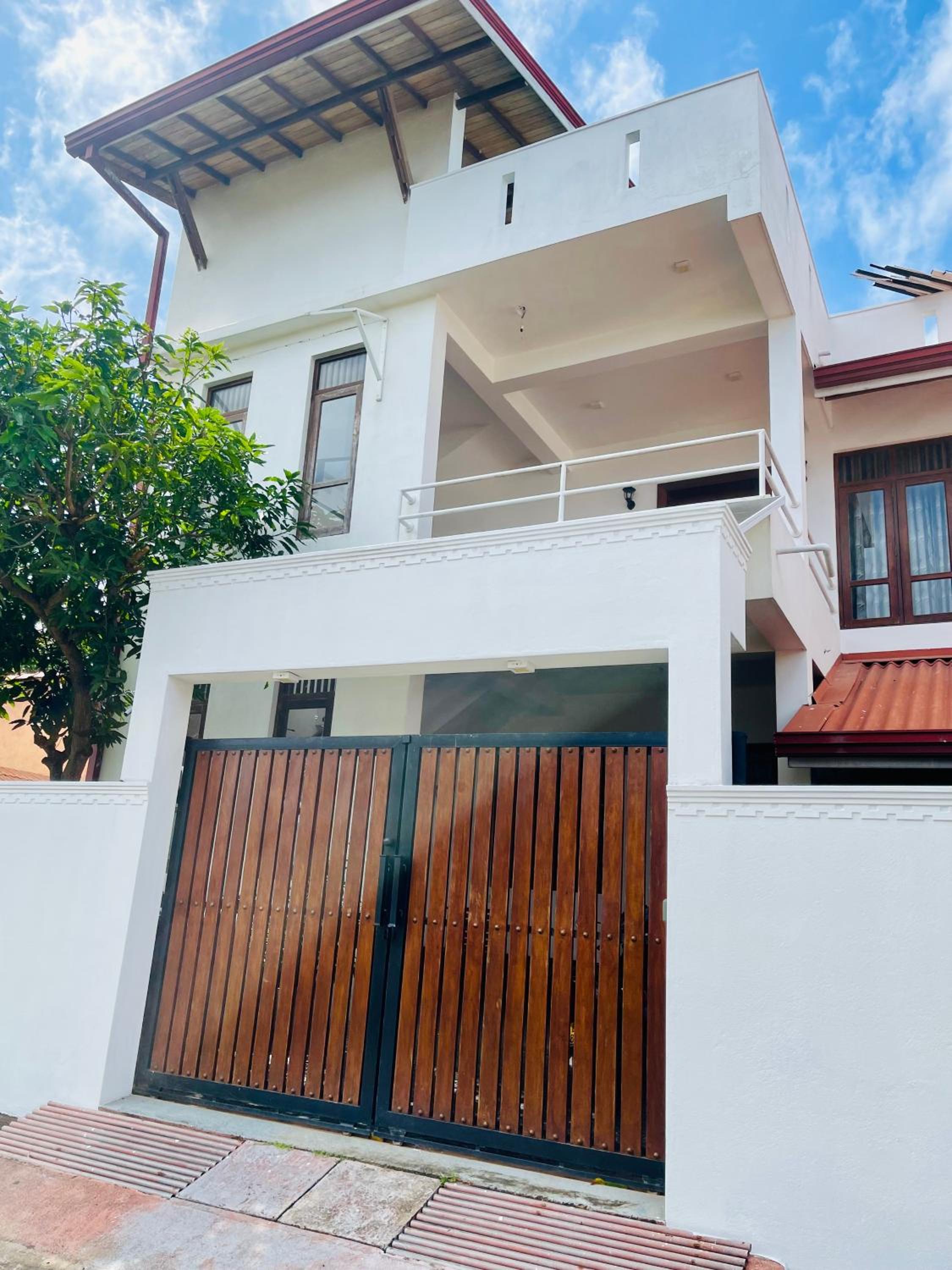 Sand & Surf Guest House view 4
