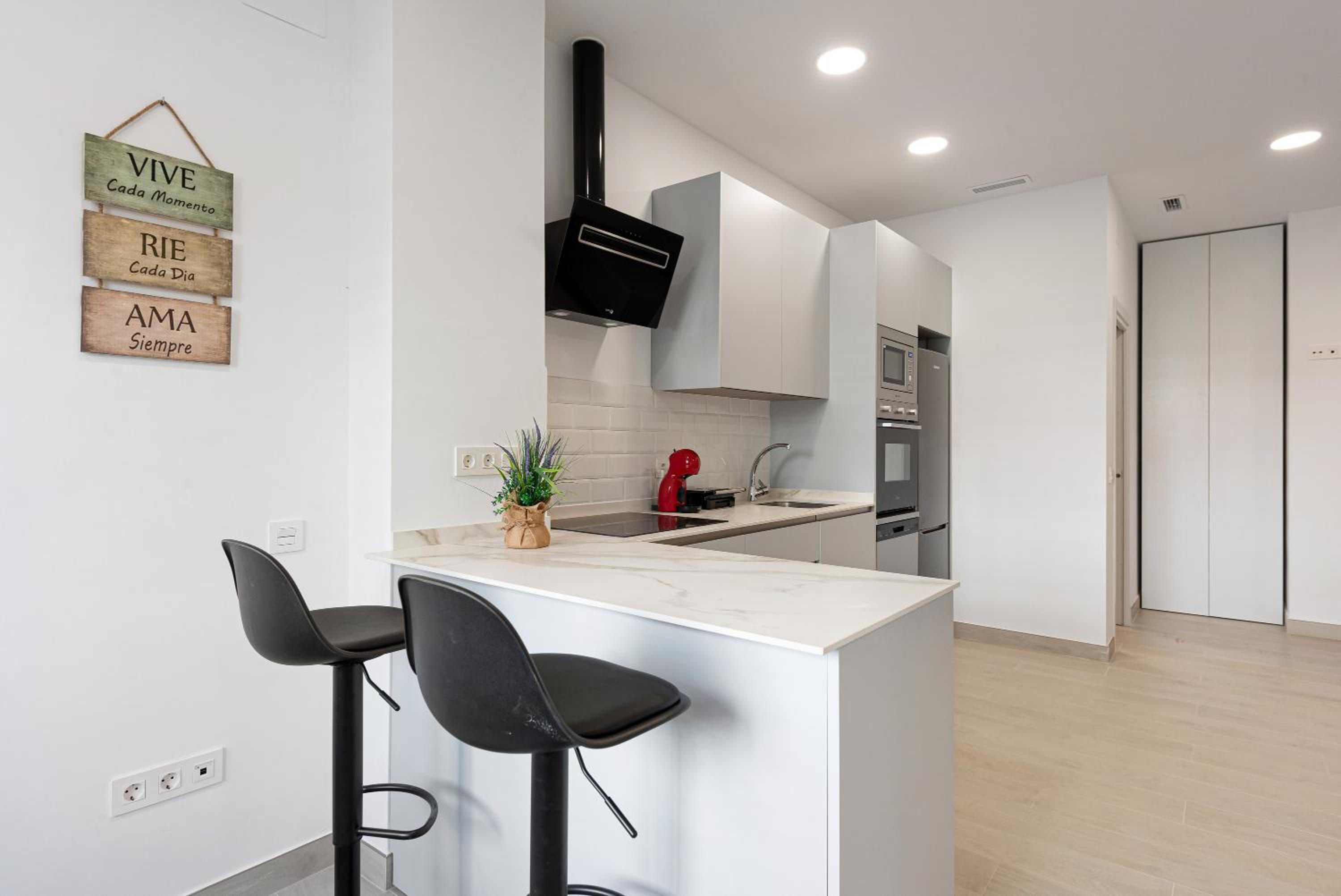Apartamentos Sealmar Moliere
